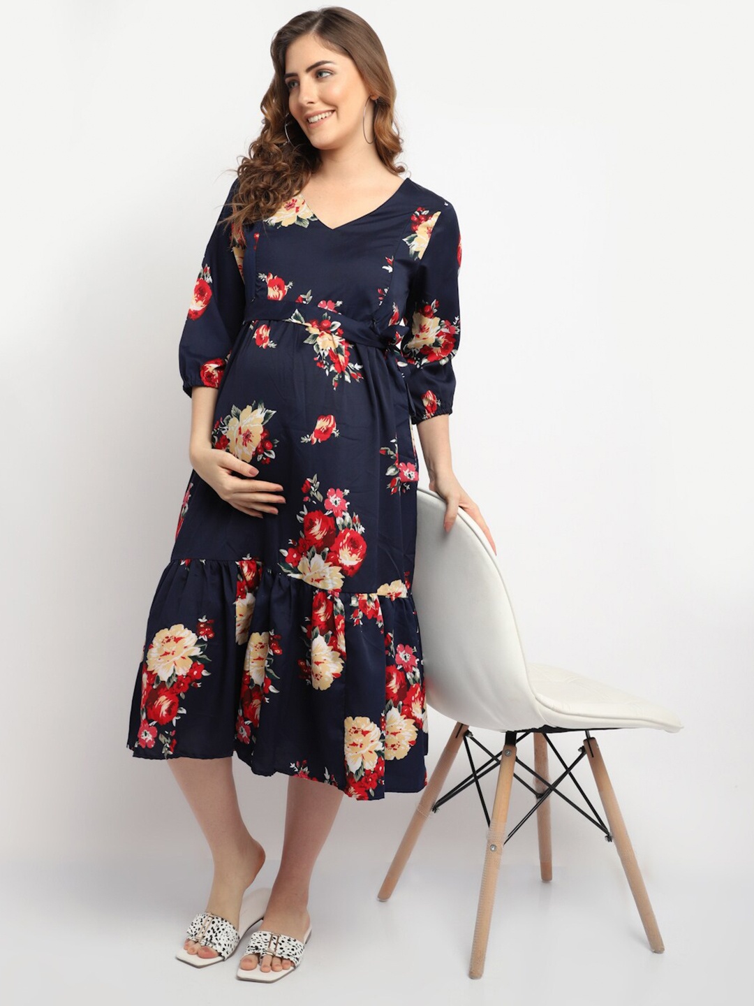 Moms Maternity Floral Print Puff Sleeve Crepe Maternity A-Line Midi Dress, Navy blue
Moms Maternity Floral Print Puff Sleeve Crepe Maternity A-Line Midi Dress, Navy blue
