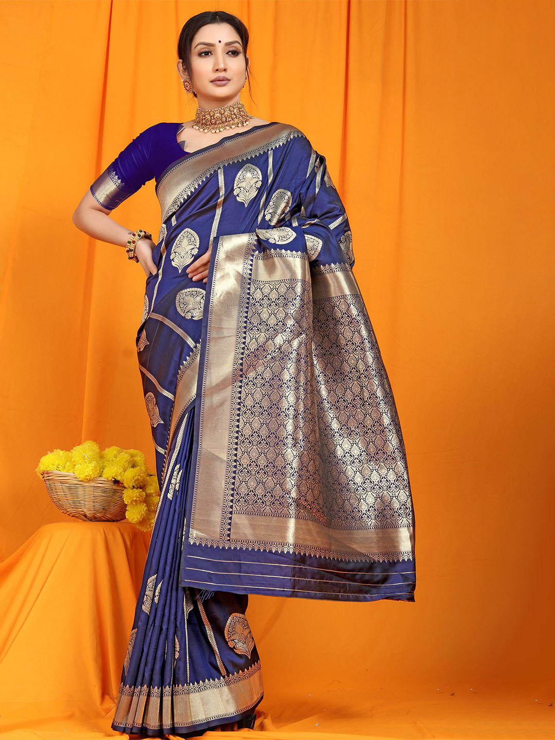 PATIALAPICKS Ethnic Motifs Woven Design Zari Pure Silk Kanjeevaram Saree, Blue
PATIALAPICKS Ethnic Motifs Woven Design Zari Pure Silk Kanjeevaram Saree, Blue