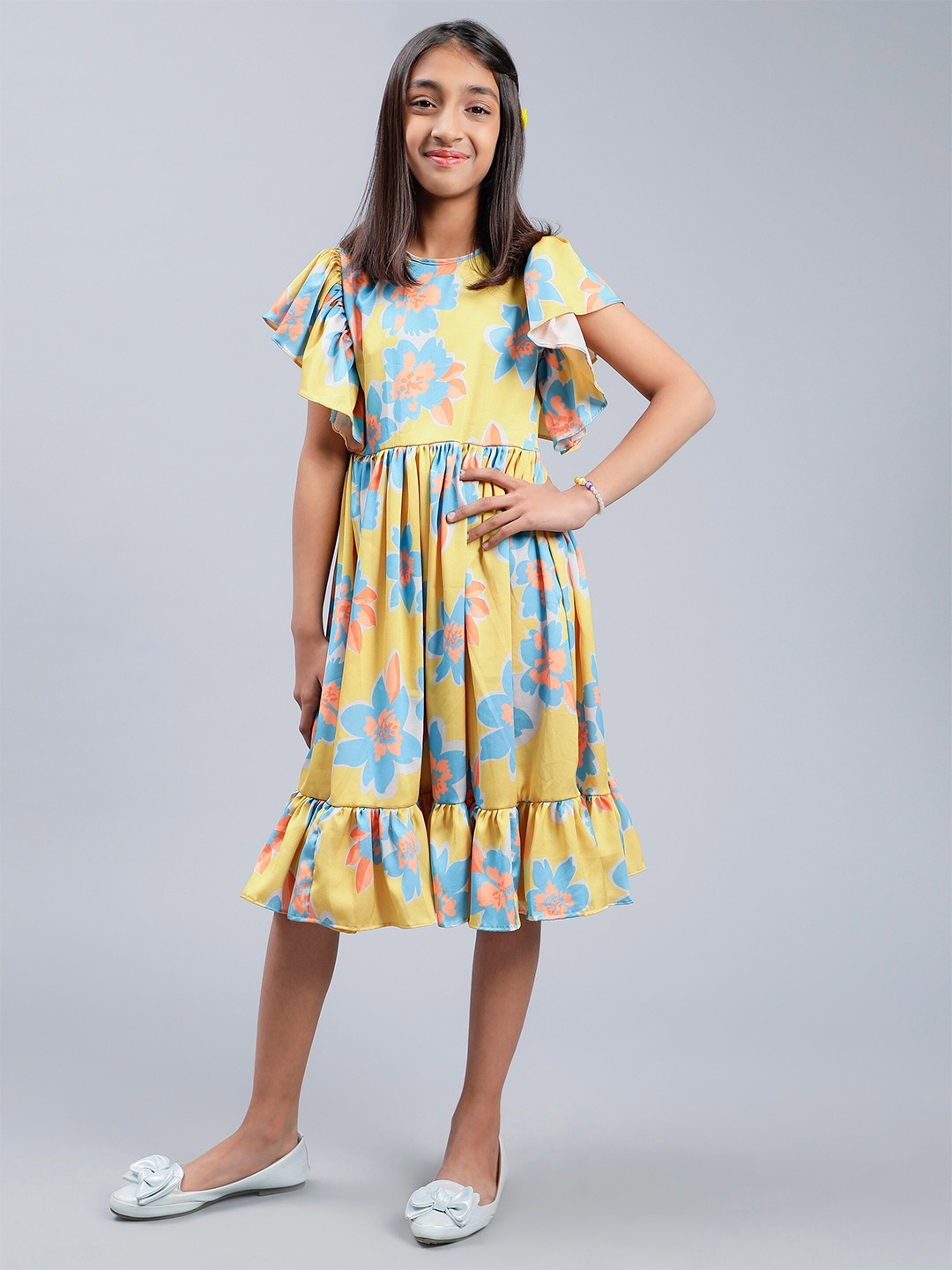 Unique Designers Girls Floral Printed Flutter Sleeve Satin Fit & Flare Dress, Yellow
Unique Designers Girls Floral Printed Flutter Sleeve Satin Fit & Flare Dress, Yellow