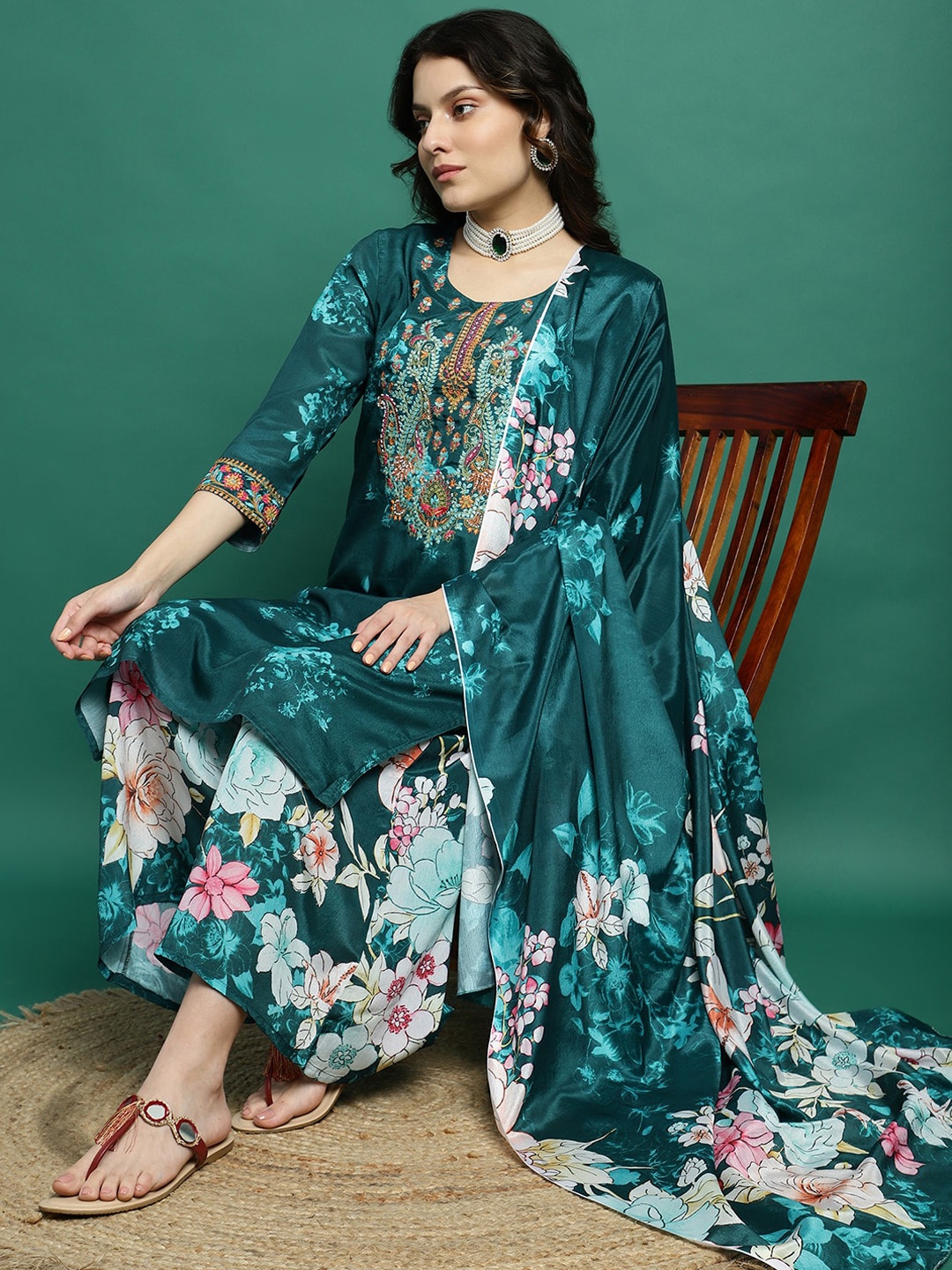 Sangria Floral Printed Embroidered Round Neck Straight Kurta With Palazzos & Duppatta, Green
Sangria Floral Printed Embroidered Round Neck Straight Kurta With Palazzos & Duppatta, Green