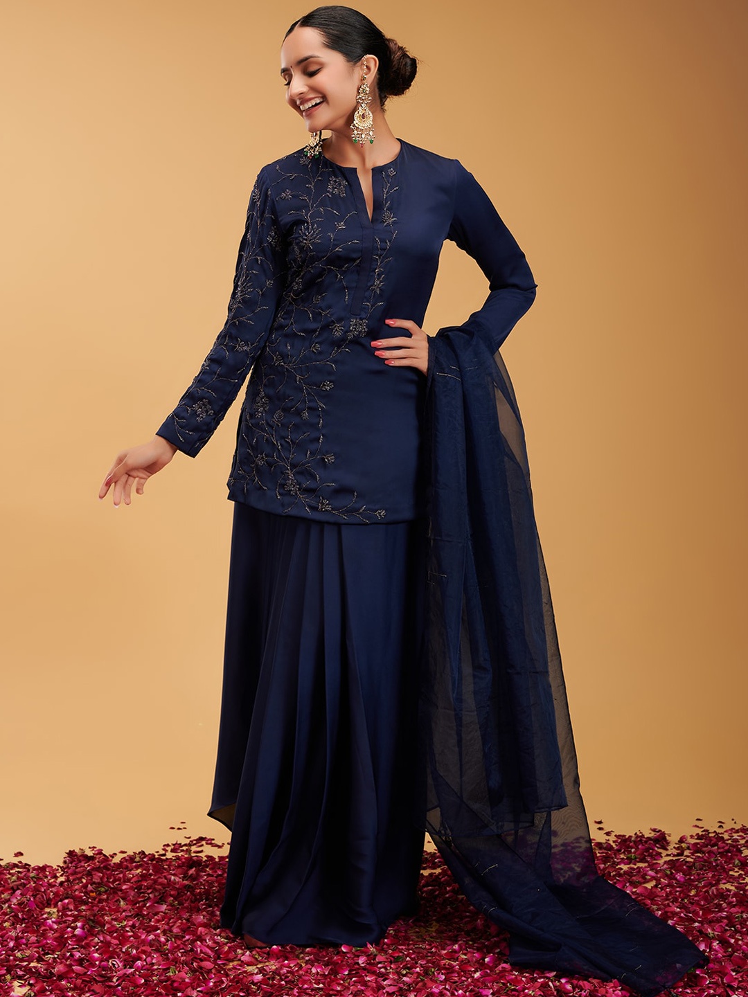RIRASA Chandrakala Floral Embroidered Zardozi Silk Crepe Kurta with Skirt & With Dupatta, Blue
RIRASA Chandrakala Floral Embroidered Zardozi Silk Crepe Kurta with Skirt & With Dupatta, Blue