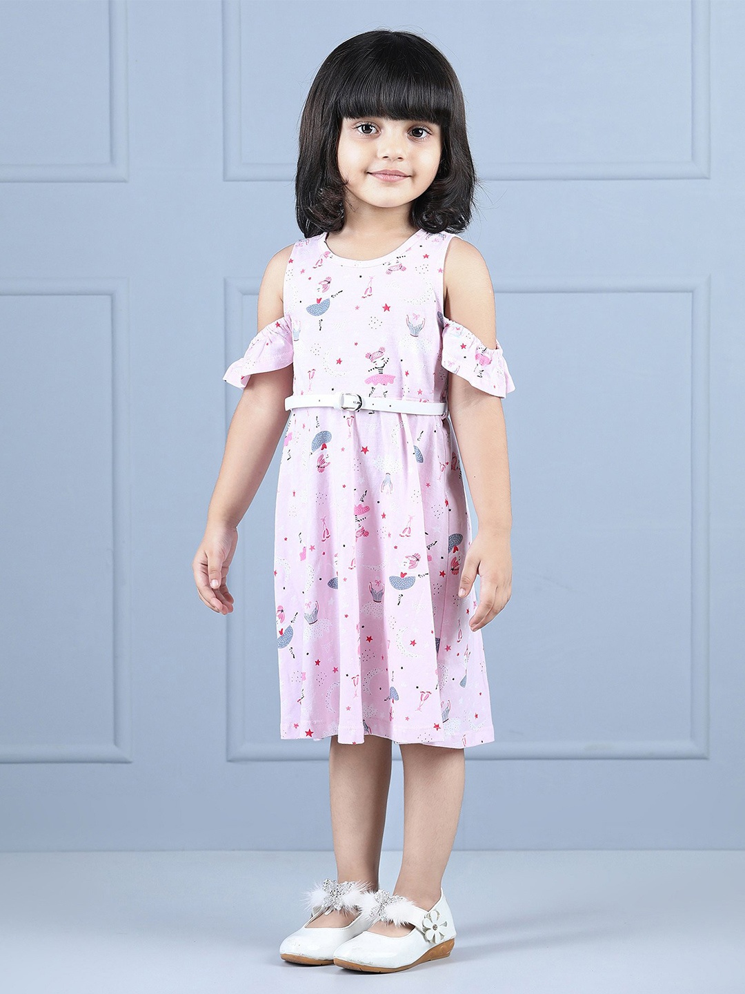 Hola Bonita Girls Print Conversational Print Cold-Shoulder Sleeves Cotton A-Line Dress, Pink
Hola Bonita Girls Print Conversational Print Cold-Shoulder Sleeves Cotton A-Line Dress, Pink