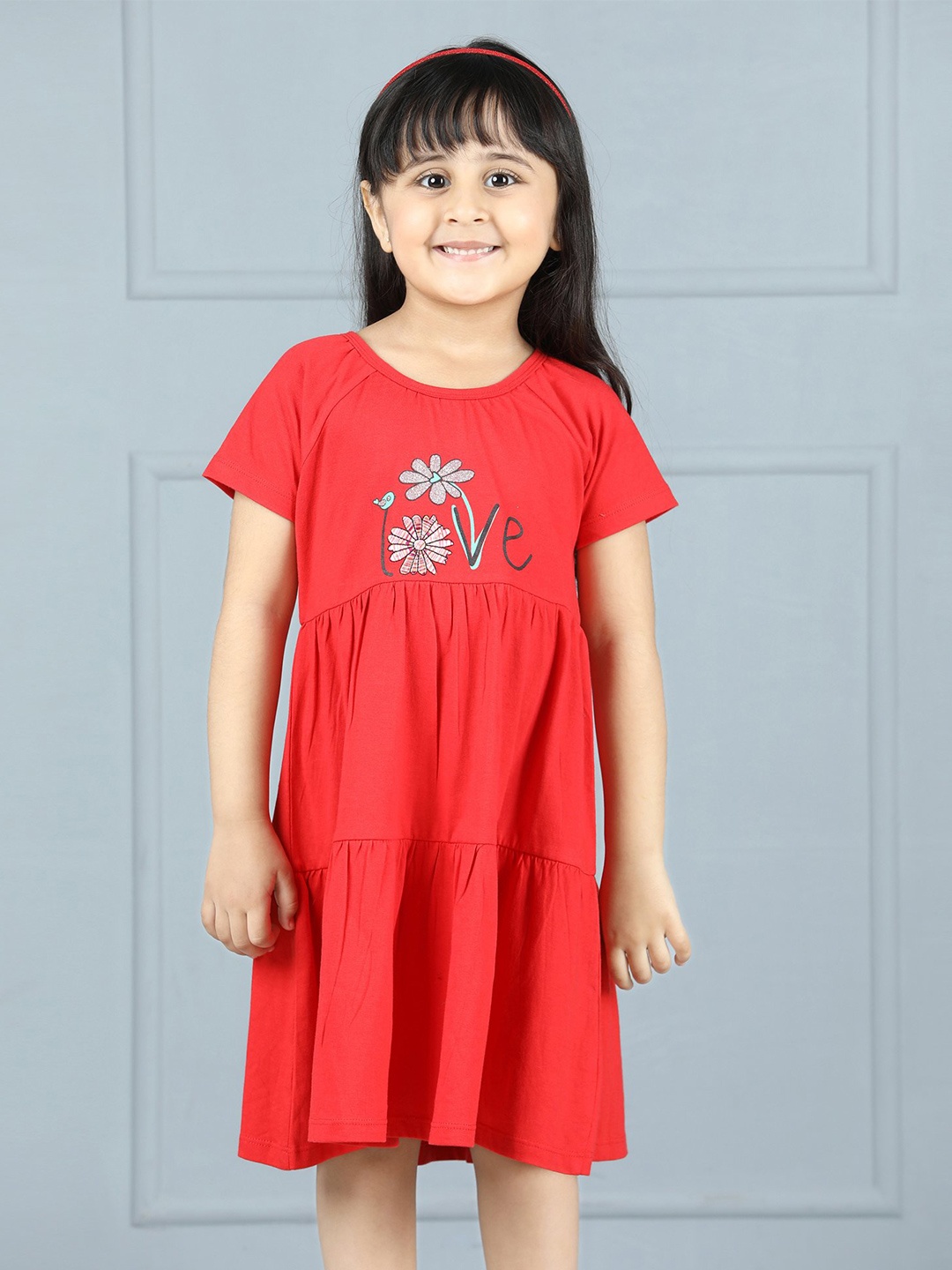Hola Bonita Girls Floral Printed Tiered & Gathered Detail Pure Cotton A-Line Dress, Red
Hola Bonita Girls Floral Printed Tiered & Gathered Detail Pure Cotton A-Line Dress, Red