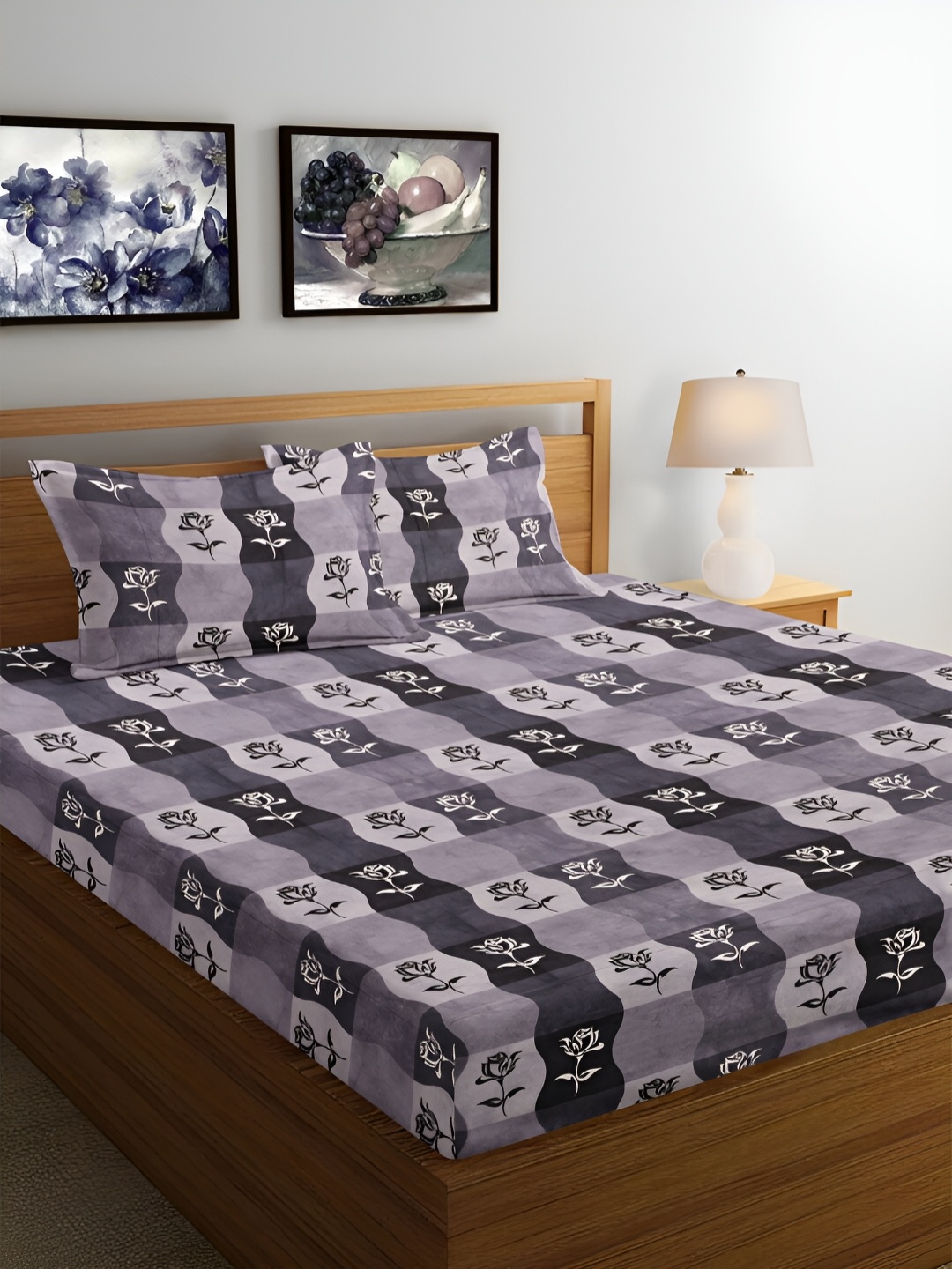 Srijee Decors Grey & Black Floral Pure Cotton 250 TC Queen Bedsheet With 2 Pillow Covers
Srijee Decors Grey & Black Floral Pure Cotton 250 TC Queen Bedsheet With 2 Pillow Covers