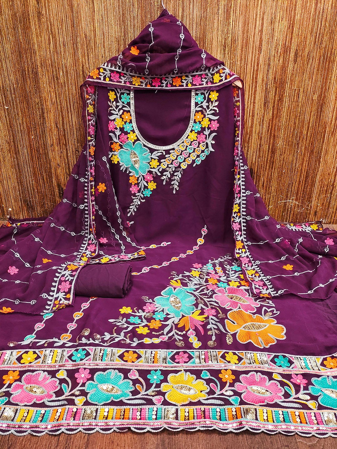 KALINI Ethnic Motifs Embroidered Silk Georgette Sequinned Unstitched Dress Material, Purple
KALINI Ethnic Motifs Embroidered Silk Georgette Sequinned Unstitched Dress Material, Purple