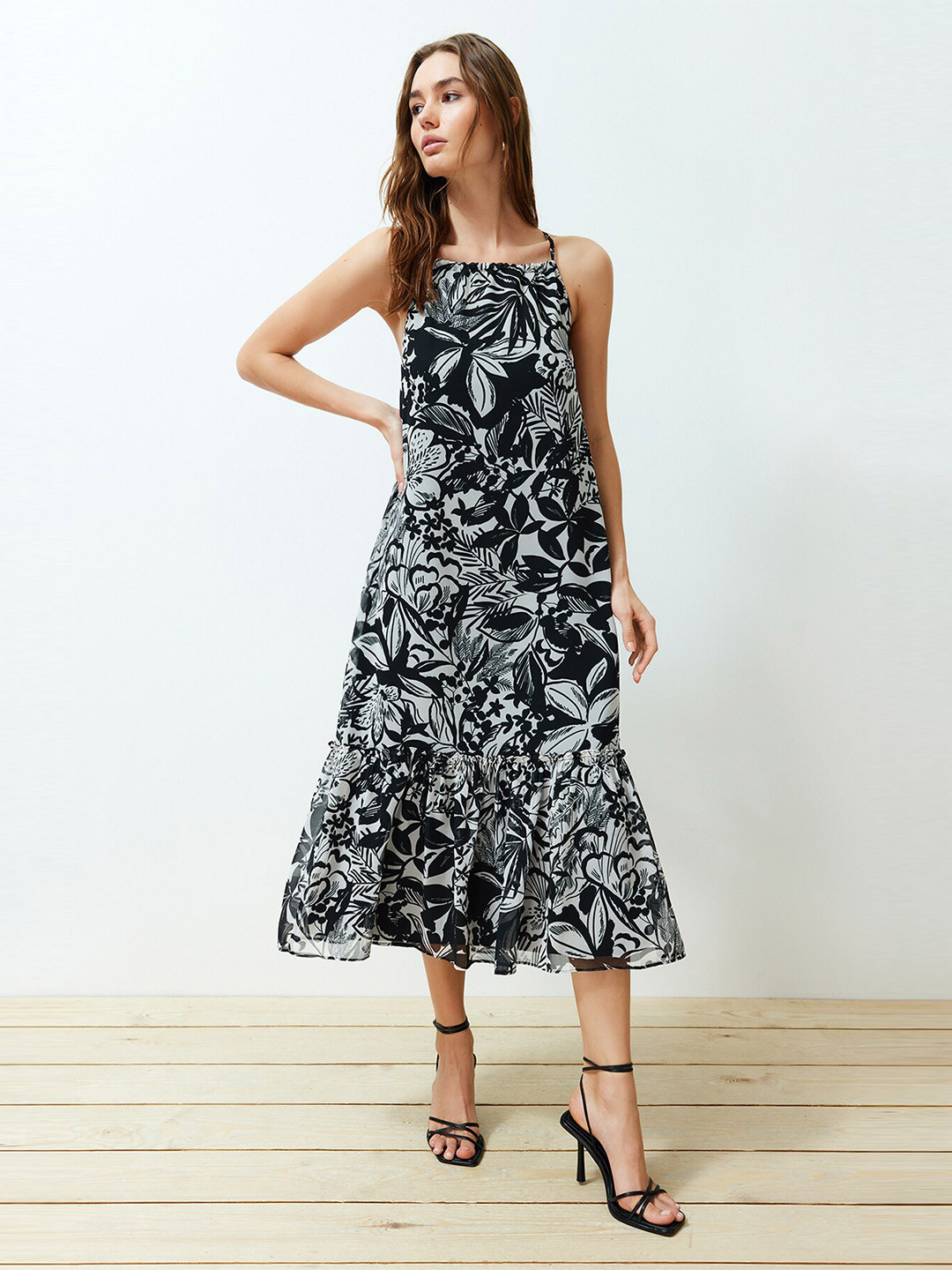 Trendyol Floral Print A-Line Midi Dress, Black
Trendyol Floral Print A-Line Midi Dress, Black