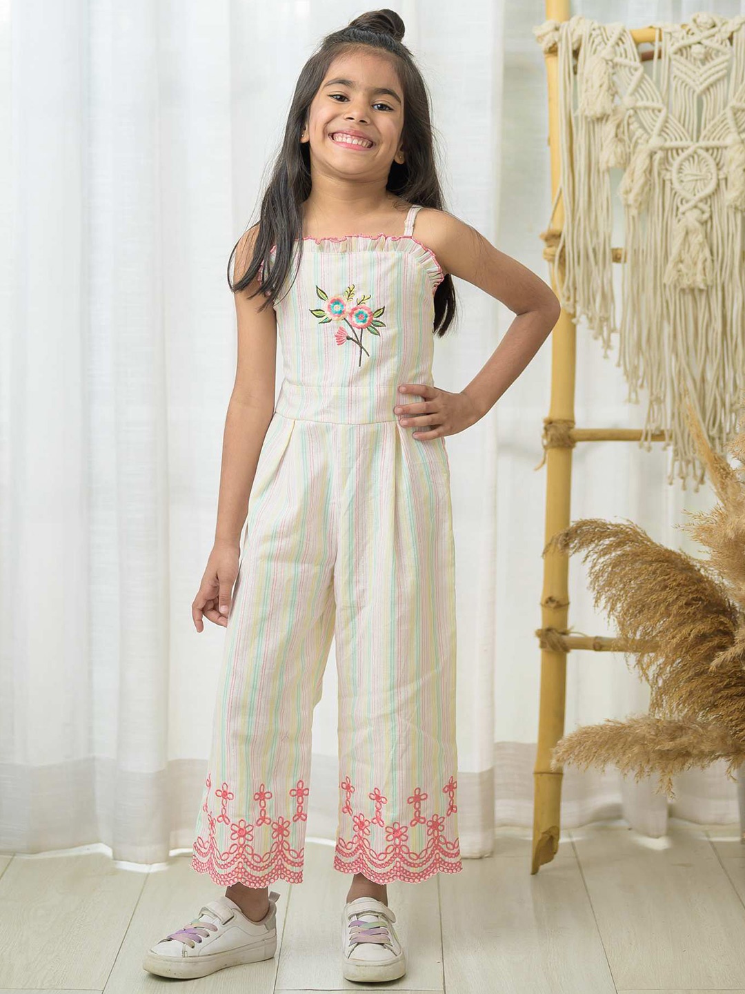 Fairies Forever Girls Striped Shoulder Straps Pure Cotton Basic Jumpsuit with Embroidered, White
Fairies Forever Girls Striped Shoulder Straps Pure Cotton Basic Jumpsuit with Embroidered, White