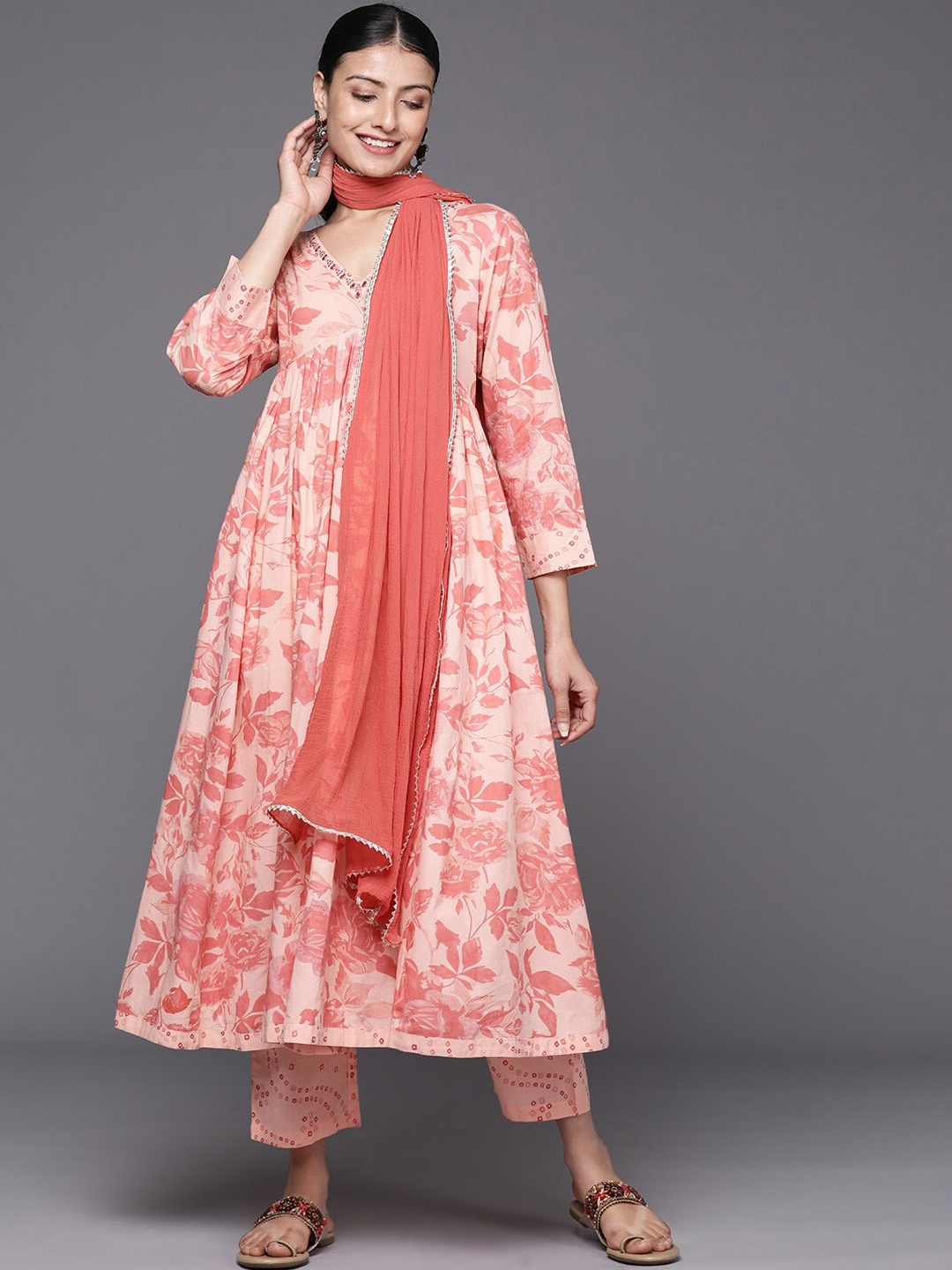 Mitera Floral Printed Empire Thread Work Pure Cotton Kurta with Trousers & Dupatta, Peach
Mitera Floral Printed Empire Thread Work Pure Cotton Kurta with Trousers & Dupatta, Peach