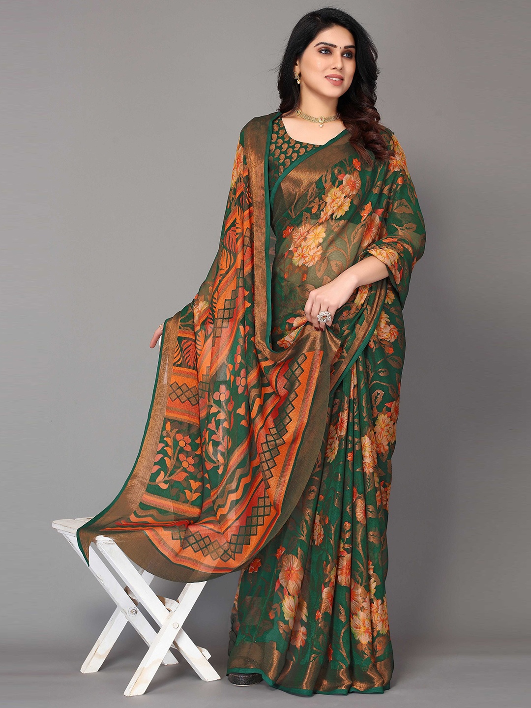 HALFSAREE STUDIO Woven Design Floral Zari Saree, Green