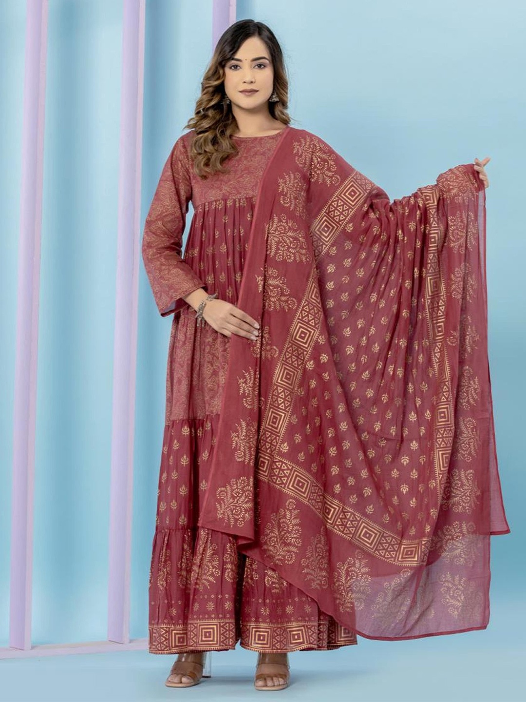 SK2 Fashion Round Neck Long Sleeves Ethnic Motifs Print Fringed Maxi Dress with Dupatta, Maroon
SK2 Fashion Round Neck Long Sleeves Ethnic Motifs Print Fringed Maxi Dress with Dupatta, Maroon