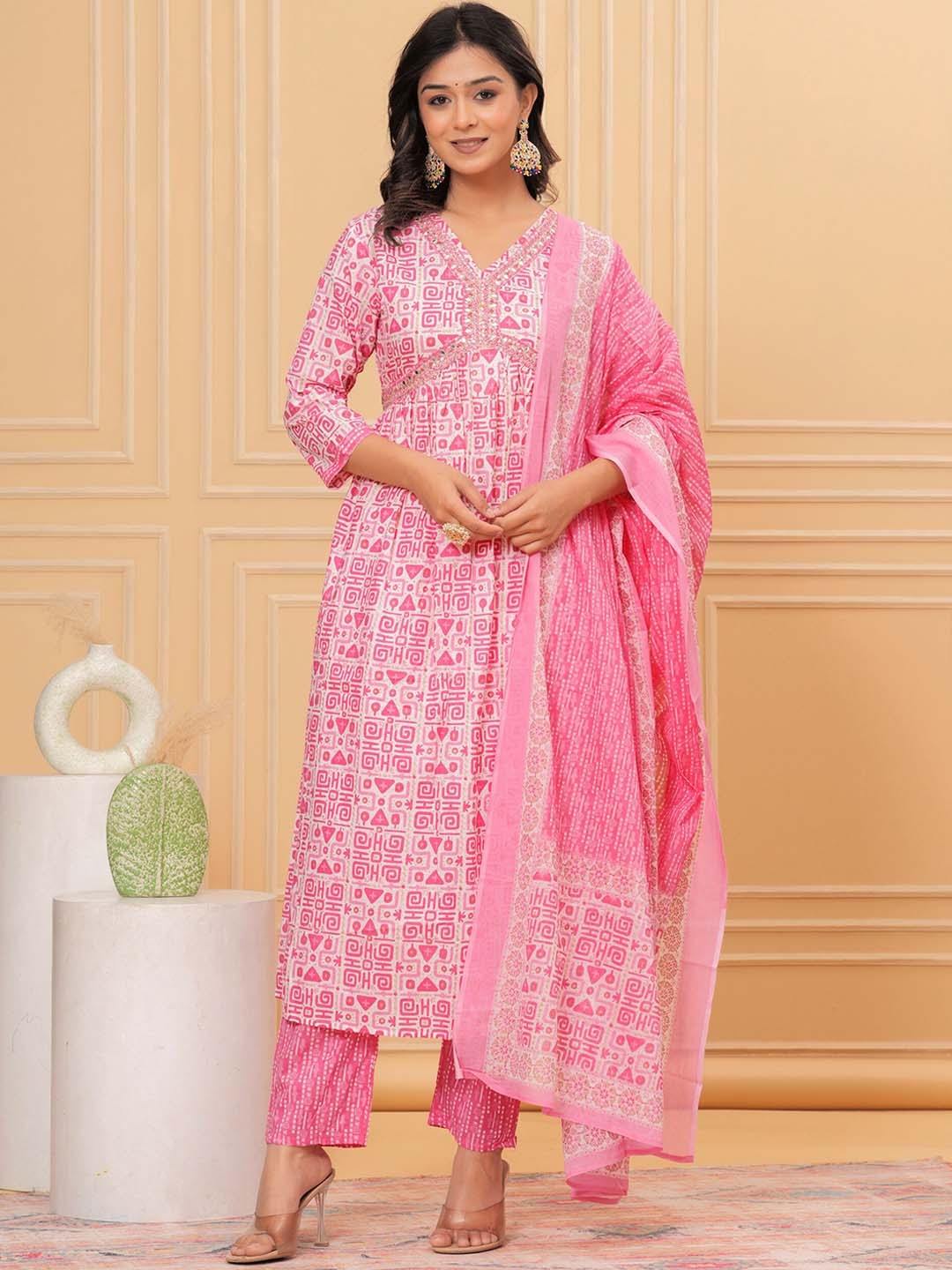JVSP FASHION Women Ethnic Motifs Printed Regular Pure Cotton Kurta with Trousers & With Dupatta, Pink
JVSP FASHION Women Ethnic Motifs Printed Regular Pure Cotton Kurta with Trousers & With Dupatta, Pink