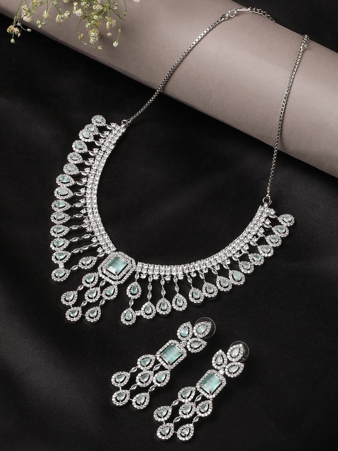 Niska American Diamond Studded Jewellery Set, Silver