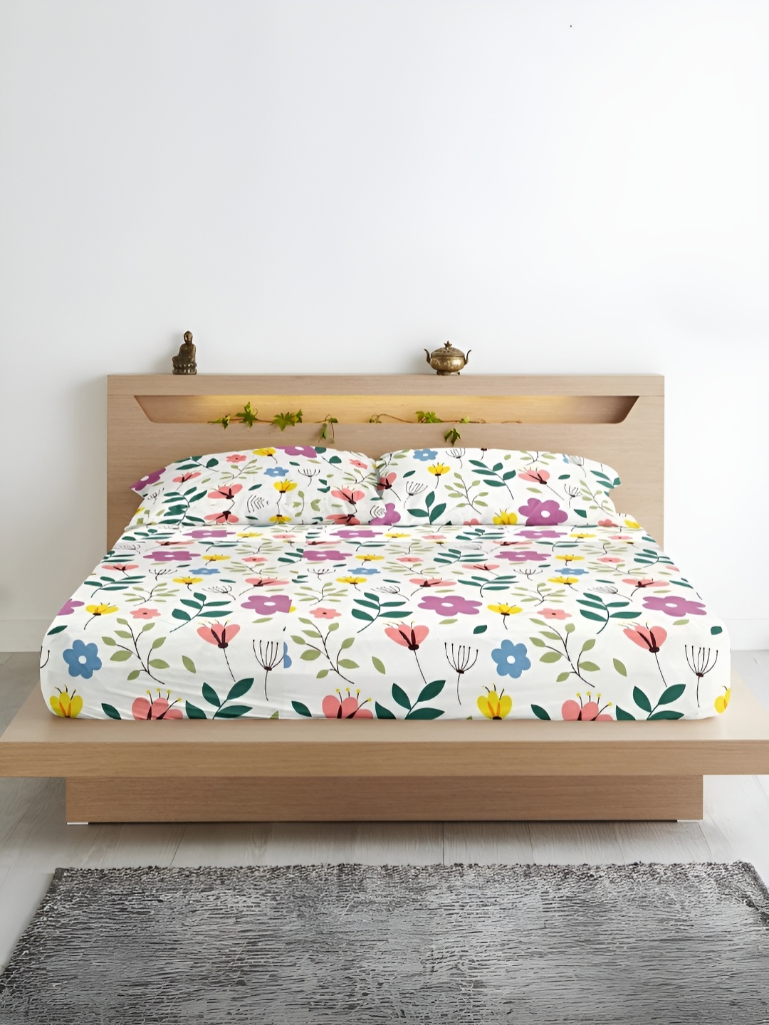 Aurave White & Green Floral Microfiber Fitted 210 TC King Bedsheet with 2 Pillow Covers
Aurave White & Green Floral Microfiber Fitted 210 TC King Bedsheet with 2 Pillow Covers