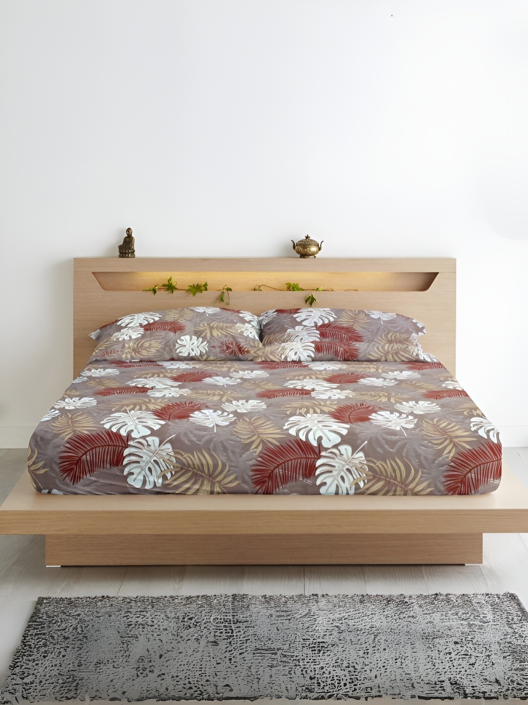 Aurave Brown & White Floral Microfiber 210 TC Fitted Queen Bedsheet With 2 Pillow Covers
Aurave Brown & White Floral Microfiber 210 TC Fitted Queen Bedsheet With 2 Pillow Covers