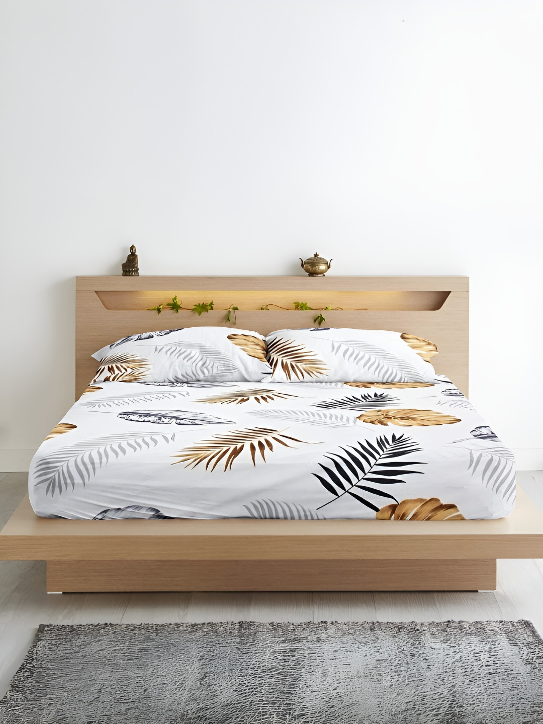 Aurave Brown & White Floral Microfiber Fitted 210 TC King Bedsheet with 2 Pillow Covers
Aurave Brown & White Floral Microfiber Fitted 210 TC King Bedsheet with 2 Pillow Covers