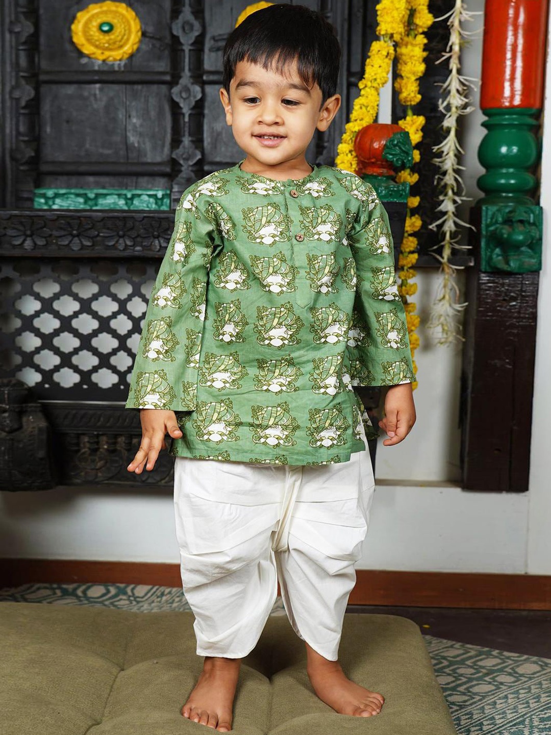 Polka Tots Kids Ethnic Motifs Printed Pure Cotton Straight Kurta With Dhoti Pants, Green
Polka Tots Kids Ethnic Motifs Printed Pure Cotton Straight Kurta With Dhoti Pants, Green