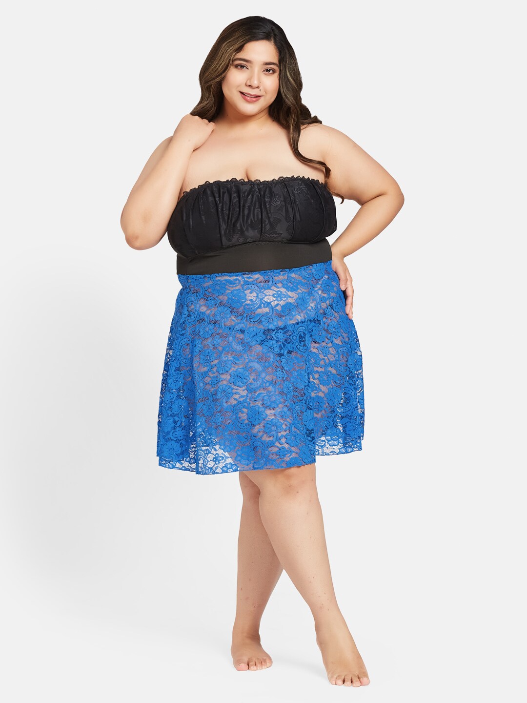Curves By ZeroKaata Plus Size Self Design Strapless Baby Doll with Thong Briefs, Blue
Curves By ZeroKaata Plus Size Self Design Strapless Baby Doll with Thong Briefs, Blue