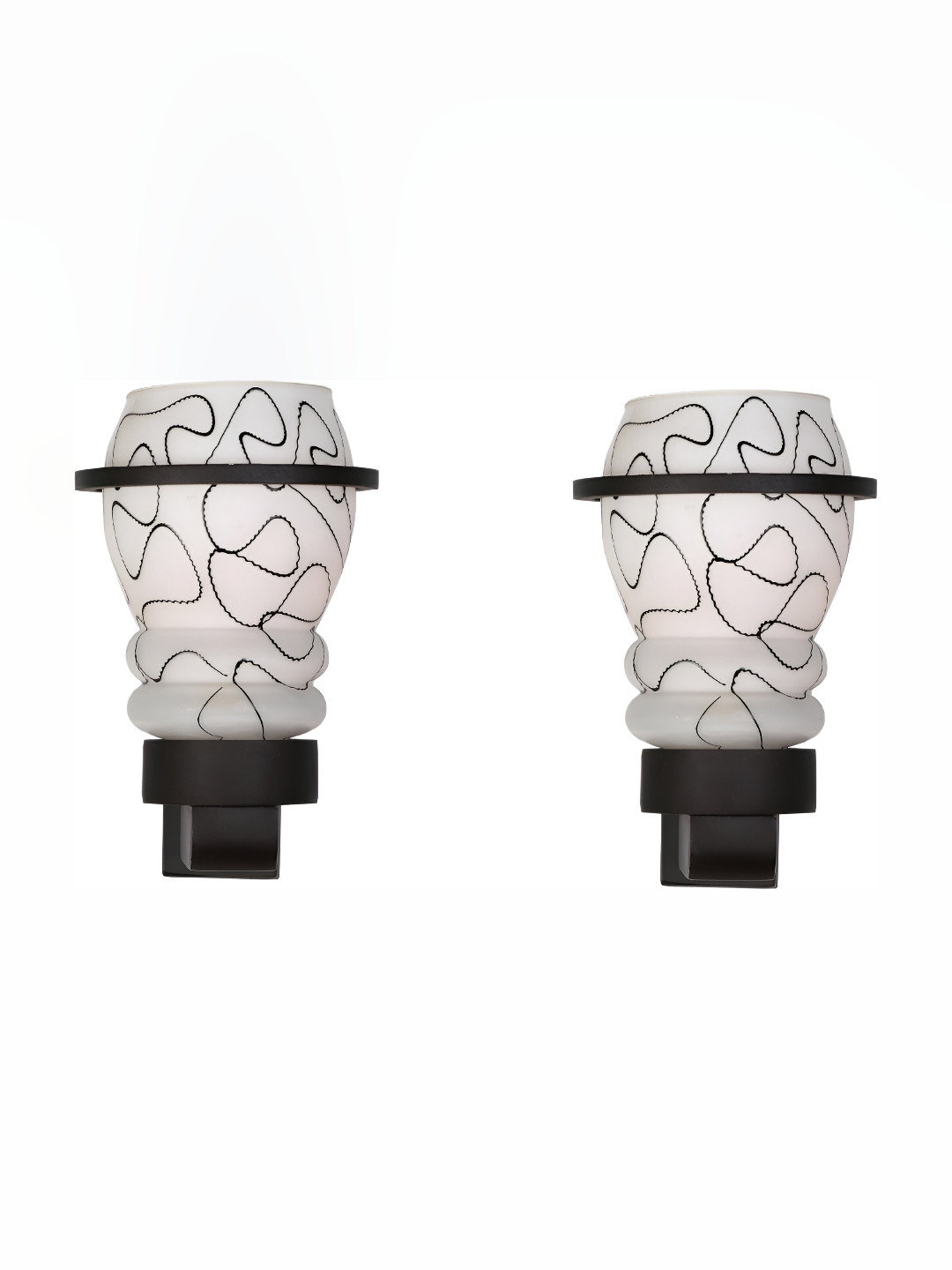 1ST TIME White & Black 2 Pieces Printed Glass Traditional Abstract Shaped Wall Lamps
1ST TIME White & Black 2 Pieces Printed Glass Traditional Abstract Shaped Wall Lamps