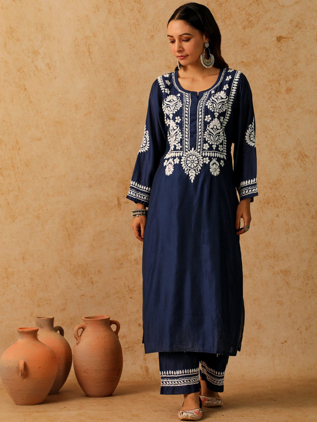 House of Chikankari Ethnic Motifs Embroidered Thread Work A-Line Kurta with Palazzos, Blue
House of Chikankari Ethnic Motifs Embroidered Thread Work A-Line Kurta with Palazzos, Blue