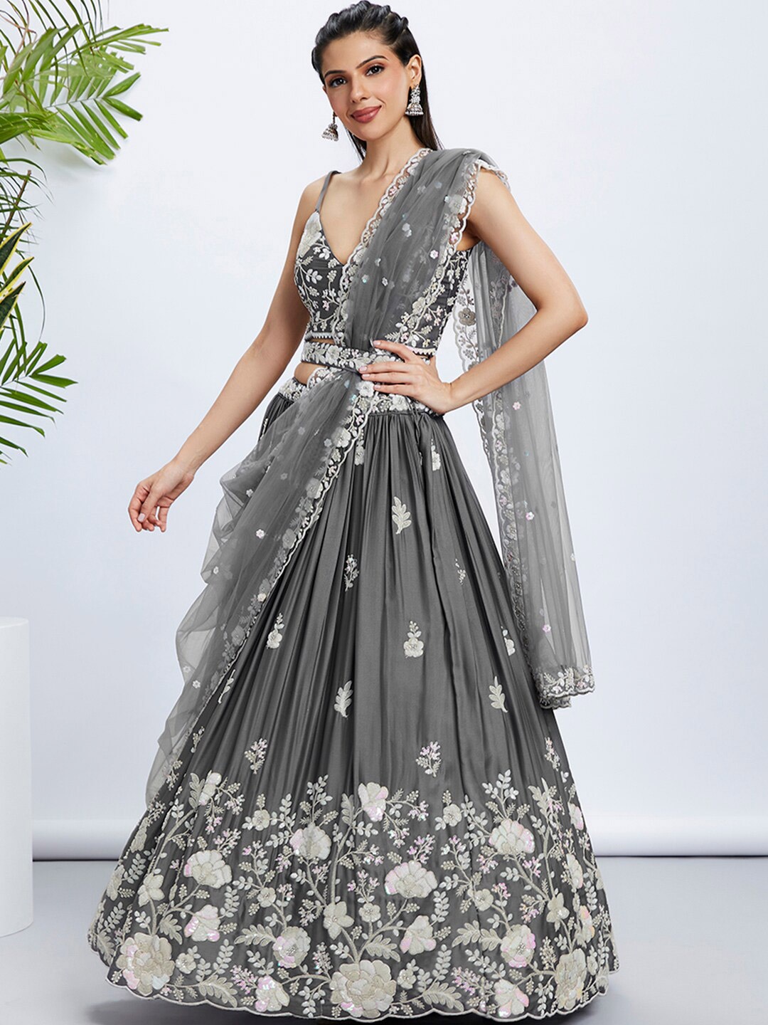 panchhi Embroidered Sequinned Semi-Stitched Lehenga & Unstitched Blouse With Dupatta, Grey
panchhi Embroidered Sequinned Semi-Stitched Lehenga & Unstitched Blouse With Dupatta, Grey