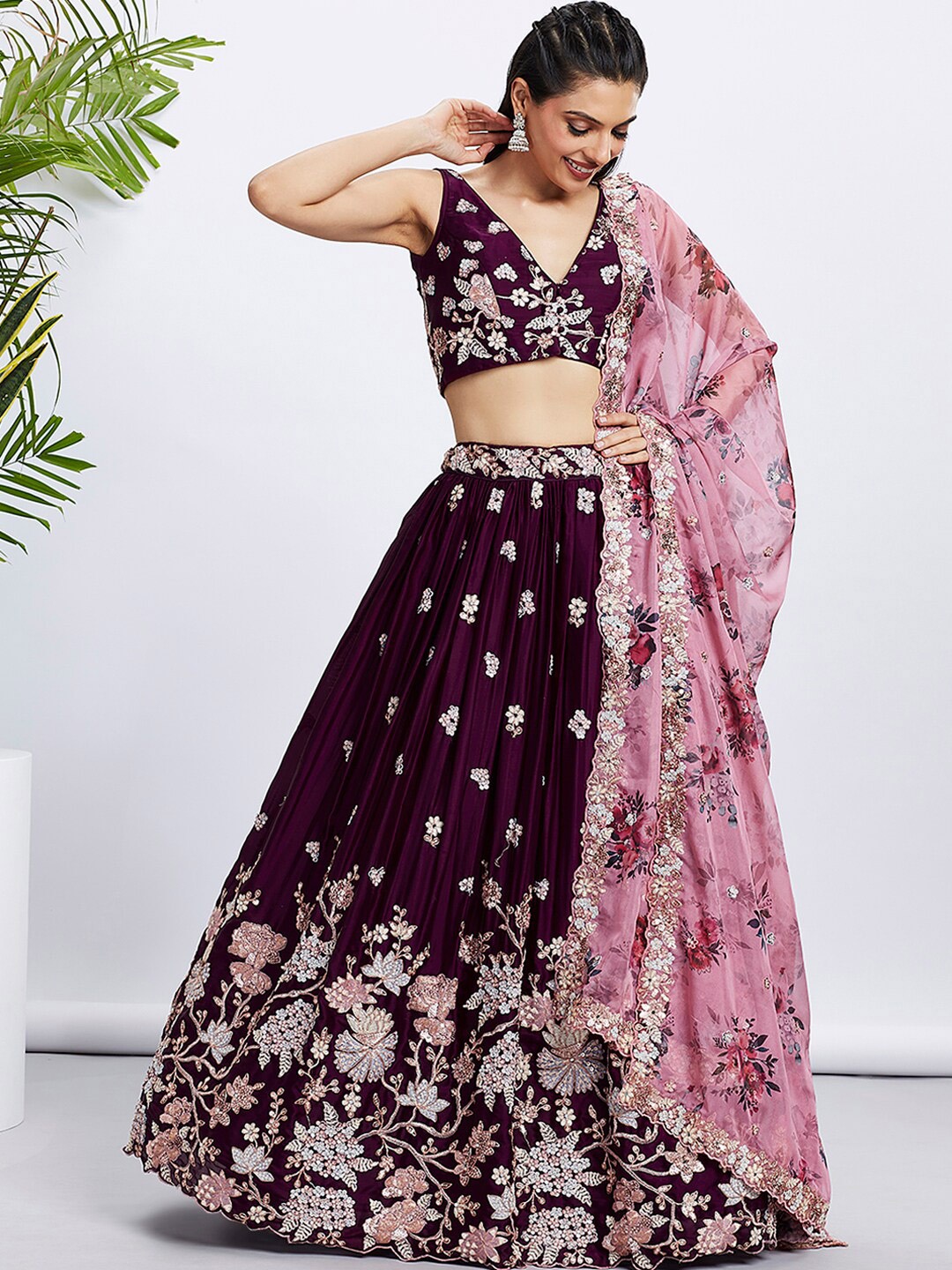panchhi Embroidered Sequinned Semi-Stitched Lehenga & Unstitched Blouse With Dupatta, Burgundy
panchhi Embroidered Sequinned Semi-Stitched Lehenga & Unstitched Blouse With Dupatta, Burgundy