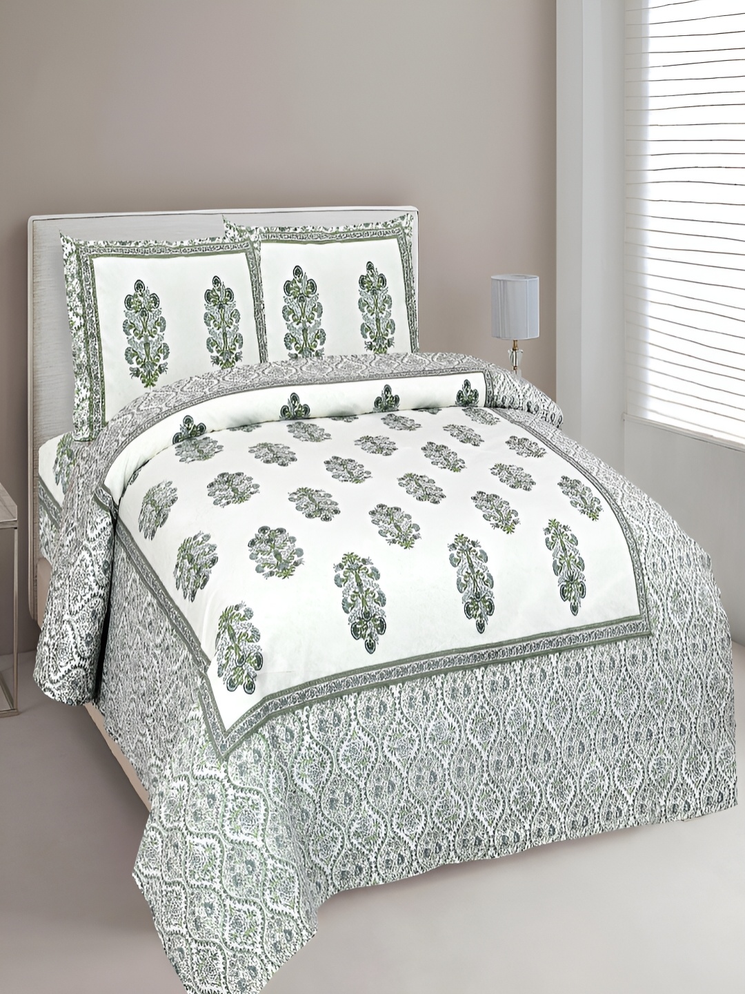 JAIPUR FABRIC White & Green Floral Pure Cotton 210 TC King Bedsheet With 2 Pillow Covers
JAIPUR FABRIC White & Green Floral Pure Cotton 210 TC King Bedsheet With 2 Pillow Covers