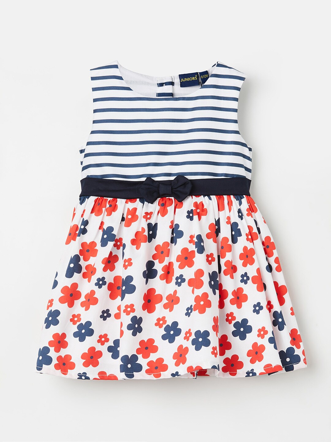 Juniors by Lifestyle Infants Floral Printed Sleeveless Cotton Fit & Flare Dress, White
Juniors by Lifestyle Infants Floral Printed Sleeveless Cotton Fit & Flare Dress, White
