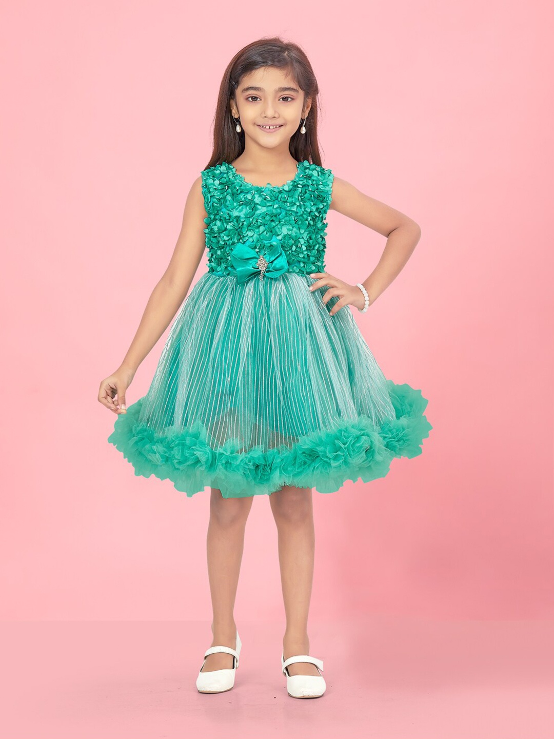 BAESD Girls Floral Embellished Round Neck Sleeveless Net Fit & Flare Dress, Green
BAESD Girls Floral Embellished Round Neck Sleeveless Net Fit & Flare Dress, Green
