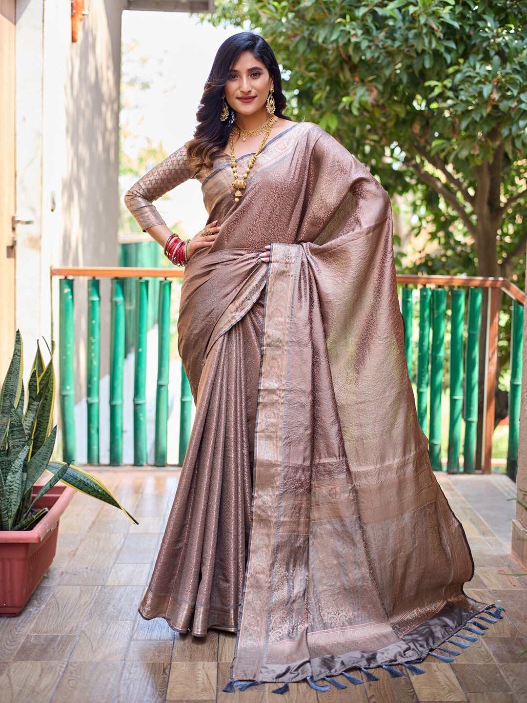 LeeliPeeri Designer Ethnic Motifs Woven Design Zari Detailed Dharmavaram Saree, Cream
LeeliPeeri Designer Ethnic Motifs Woven Design Zari Detailed Dharmavaram Saree, Cream