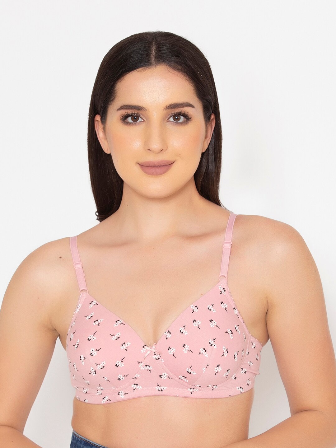 Clovia Pink Printed Full Coverage Lightly Padded Cotton T-shirt Bra With All Day Comfort
Clovia Pink Printed Full Coverage Lightly Padded Cotton T-shirt Bra With All Day Comfort