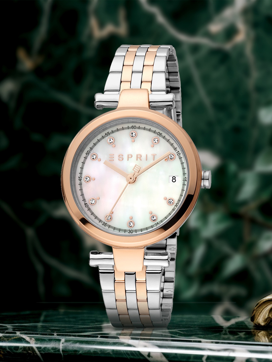 ESPRIT Women Stainless Steel Bracelet Style Straps Analogue Watch ES1L393M0075, Silver
ESPRIT Women Stainless Steel Bracelet Style Straps Analogue Watch ES1L393M0075, Silver