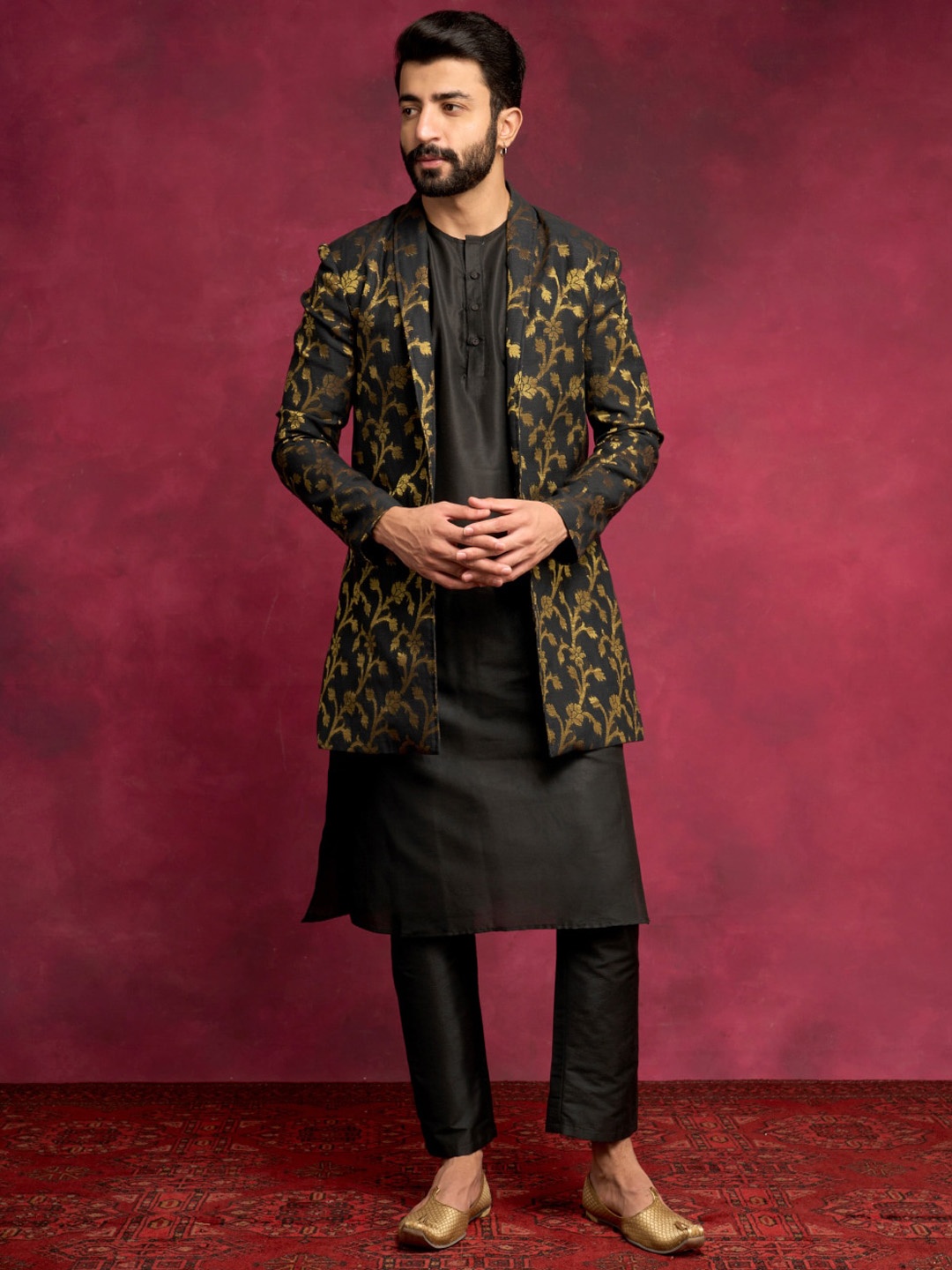 Abhishti Floral Woven Design Regular Cotton Silk Straight Kurta With Trousers & Jacket, Black
Abhishti Floral Woven Design Regular Cotton Silk Straight Kurta With Trousers & Jacket, Black