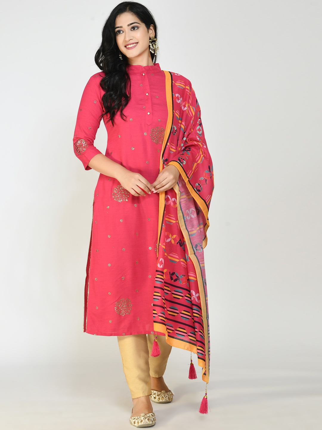 Altiven Ethnic Motifs Printed Mandarin Collar Pure Cotton Straight Kurta With Dupatta, Pink
Altiven Ethnic Motifs Printed Mandarin Collar Pure Cotton Straight Kurta With Dupatta, Pink