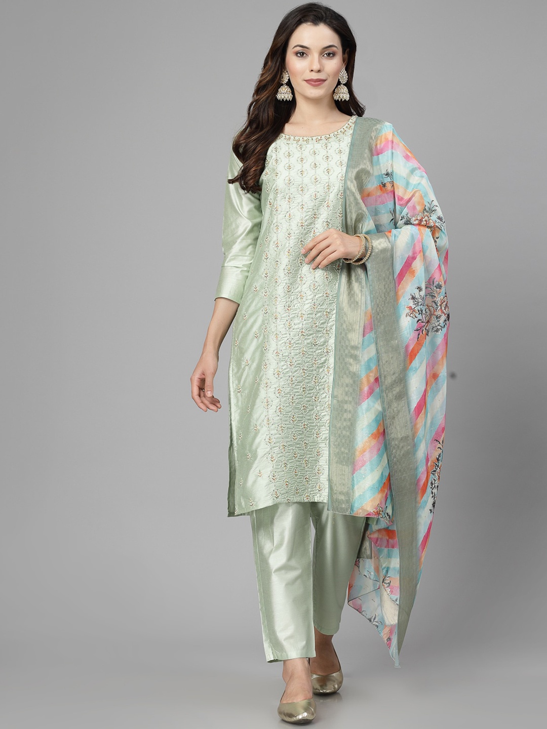 18 ATTITUDE Ethnic Motifs Embroidered Round Neck Three-Quarter Sleeves Sequinned Kurta Set, Green
18 ATTITUDE Ethnic Motifs Embroidered Round Neck Three-Quarter Sleeves Sequinned Kurta Set, Green
