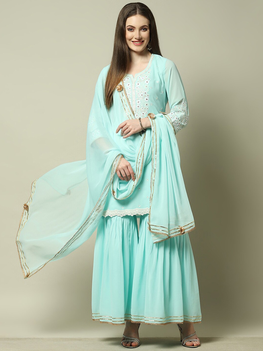 Rangriti Women Floral Embroidered Regular Thread Work Kurta with Palazzos & With Dupatta, Blue
Rangriti Women Floral Embroidered Regular Thread Work Kurta with Palazzos & With Dupatta, Blue