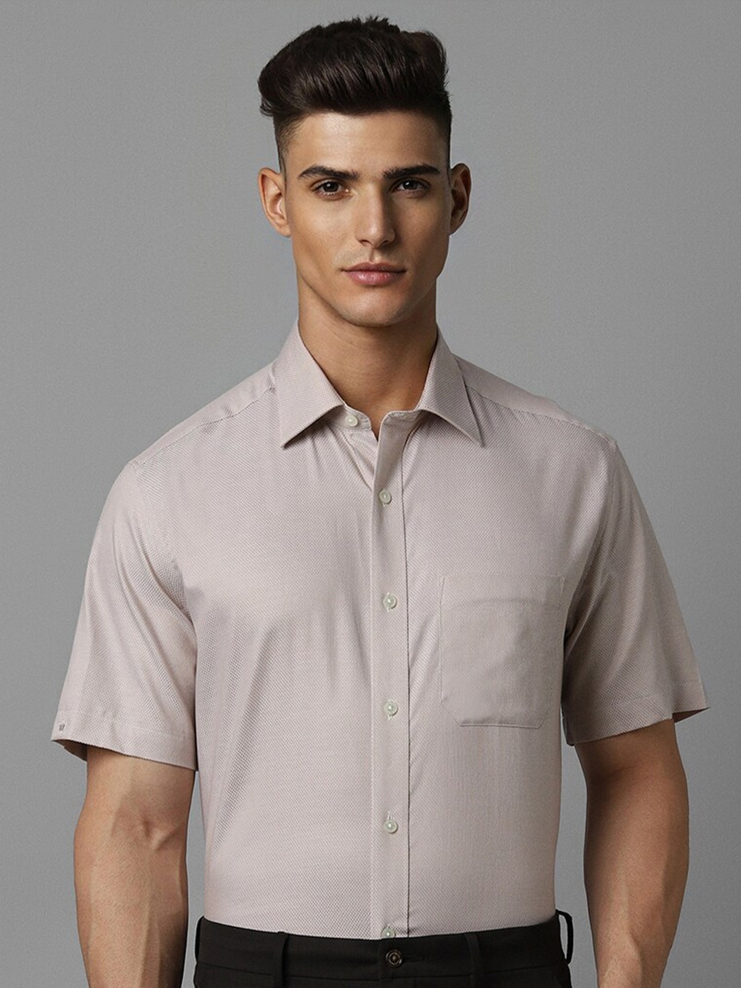 Louis Philippe Spread Collar Short Sleeves Regular Fit Cotton Formal Shirt, Brown
Louis Philippe Spread Collar Short Sleeves Regular Fit Cotton Formal Shirt, Brown
