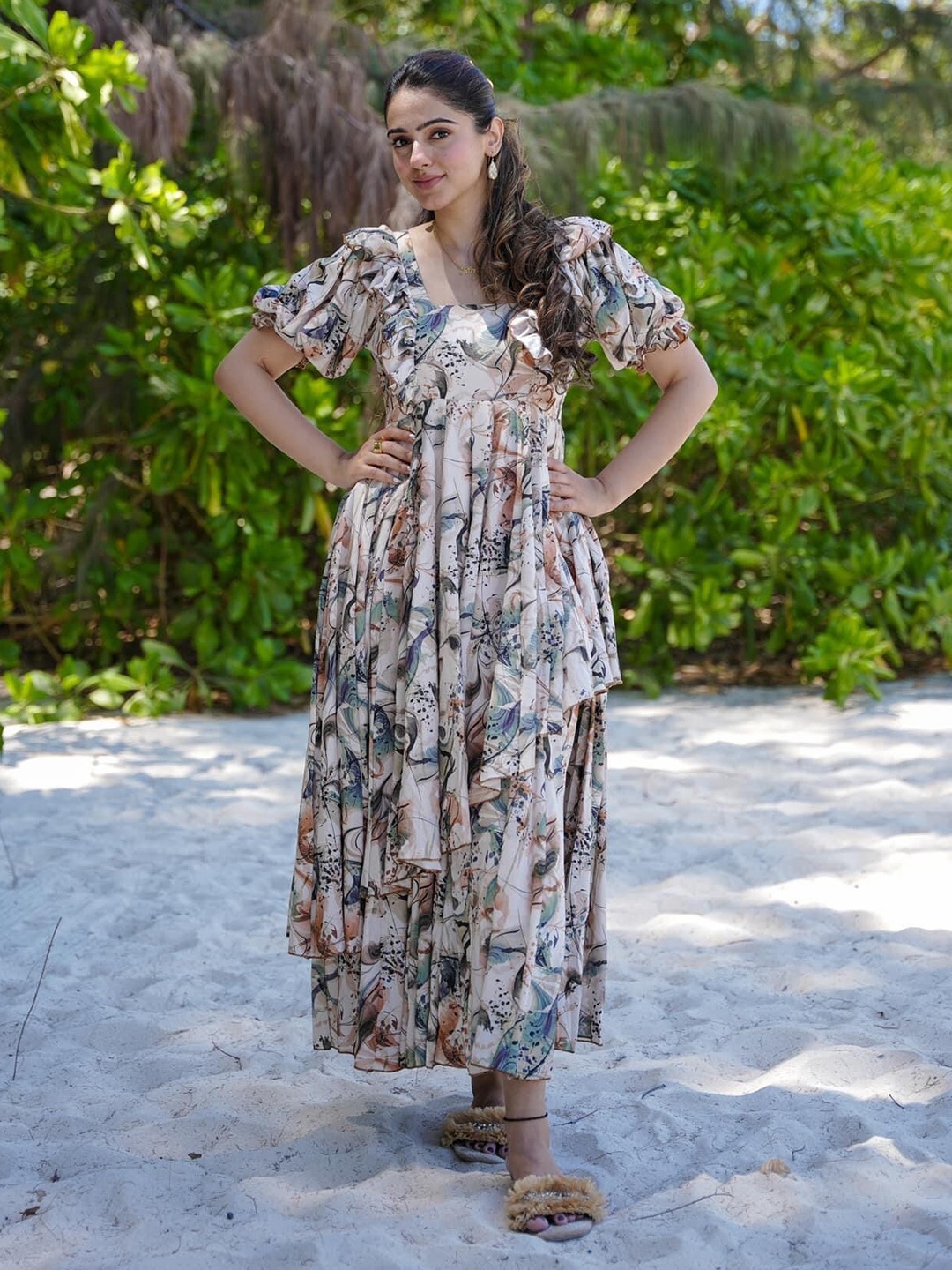 RIITIH Floral Printed Square Neck Flutter Sleeve Crepe Fit & Flare Maxi Dress, Beige
RIITIH Floral Printed Square Neck Flutter Sleeve Crepe Fit & Flare Maxi Dress, Beige