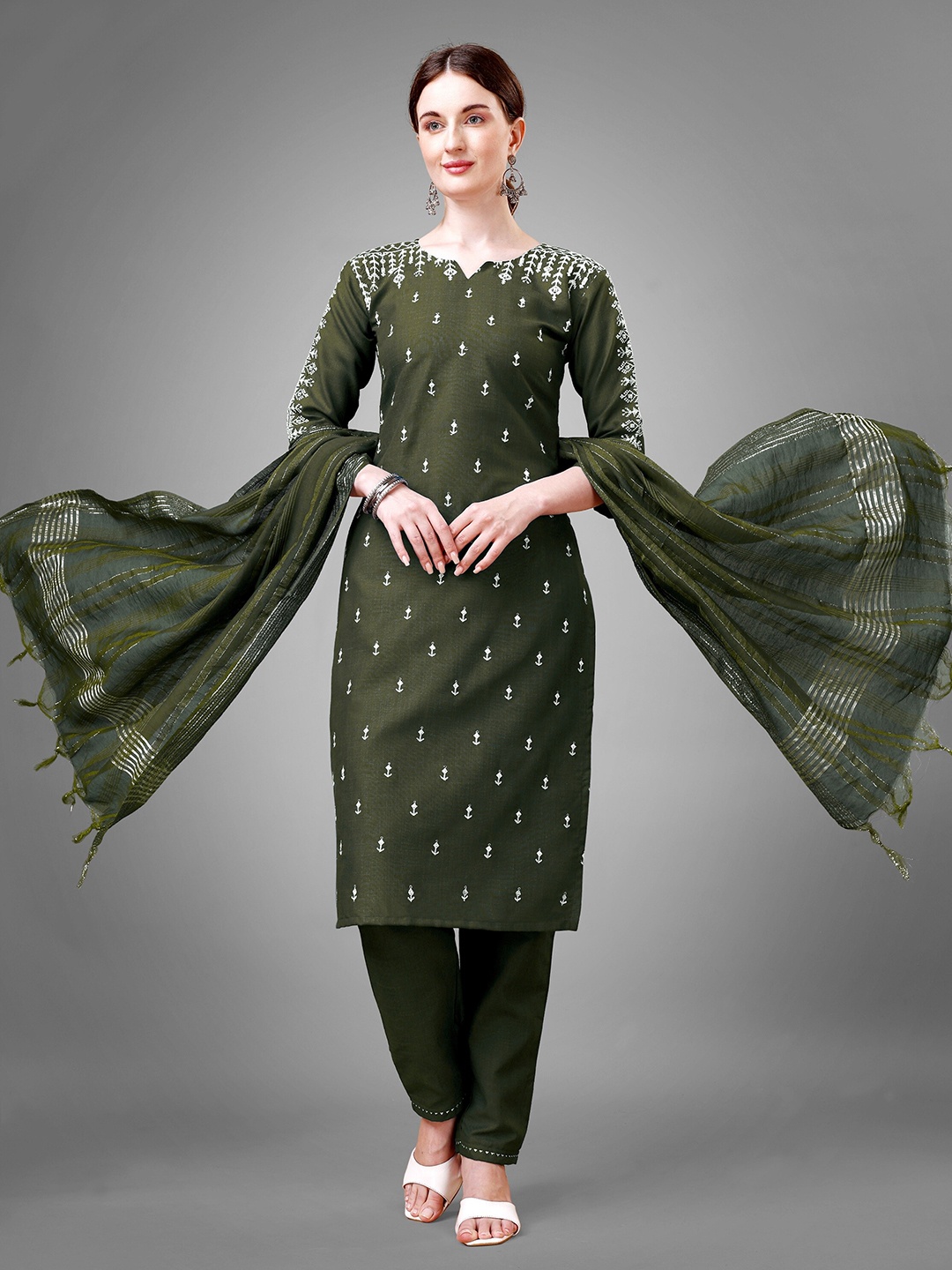 ksevencreation Women Embroidered Regular Thread Work Kurta with Churidar & With Dupatta, Green
ksevencreation Women Embroidered Regular Thread Work Kurta with Churidar & With Dupatta, Green