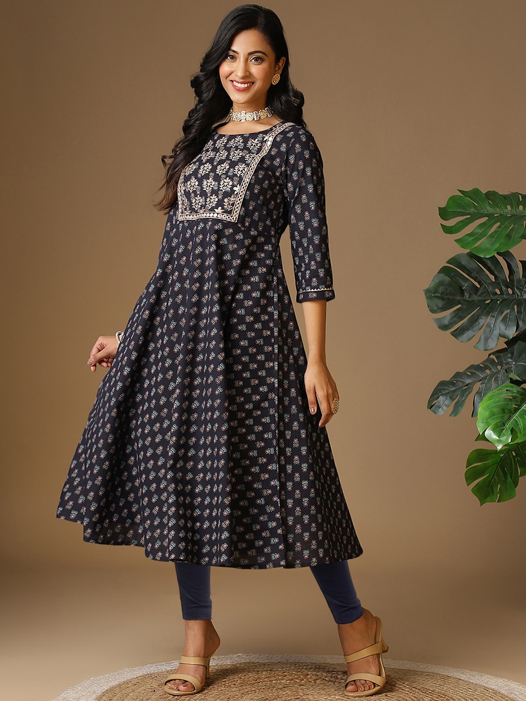 Rangita Women Ethnic Motifs Embroidered Regular Gotta Patti Pure Cotton Kurta, Navy blue
Rangita Women Ethnic Motifs Embroidered Regular Gotta Patti Pure Cotton Kurta, Navy blue