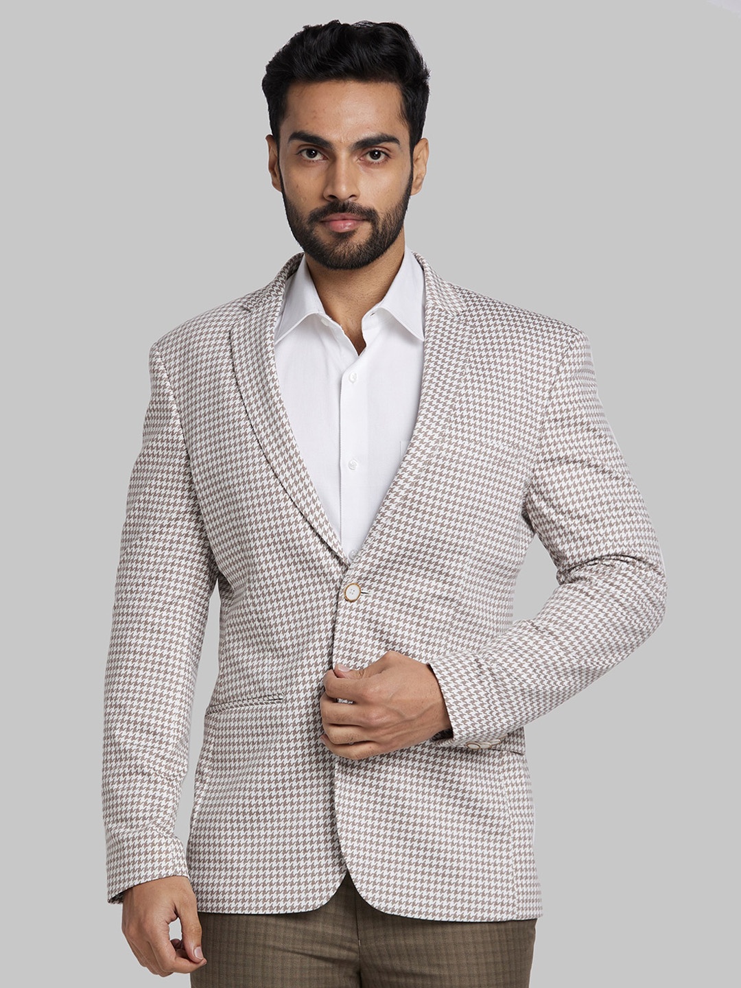 Park Avenue Checked Notched Lapel Long Sleeves Slim Fit Single Breasted Blazer, Beige
Park Avenue Checked Notched Lapel Long Sleeves Slim Fit Single Breasted Blazer, Beige