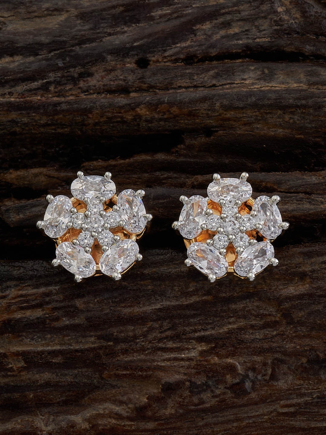 Kushal's Fashion Jewellery Rhodium-Plated Cubic Zirconia Studded Studs Earrings, White
Kushal's Fashion Jewellery Rhodium-Plated Cubic Zirconia Studded Studs Earrings, White