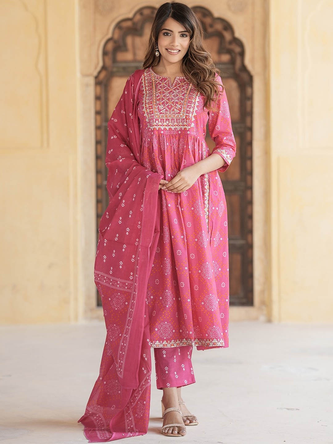 KALINI Bandhani Embroidered Regular Thread Work Pure Cotton Kurta with Trousers & Dupatta, Pink
KALINI Bandhani Embroidered Regular Thread Work Pure Cotton Kurta with Trousers & Dupatta, Pink
