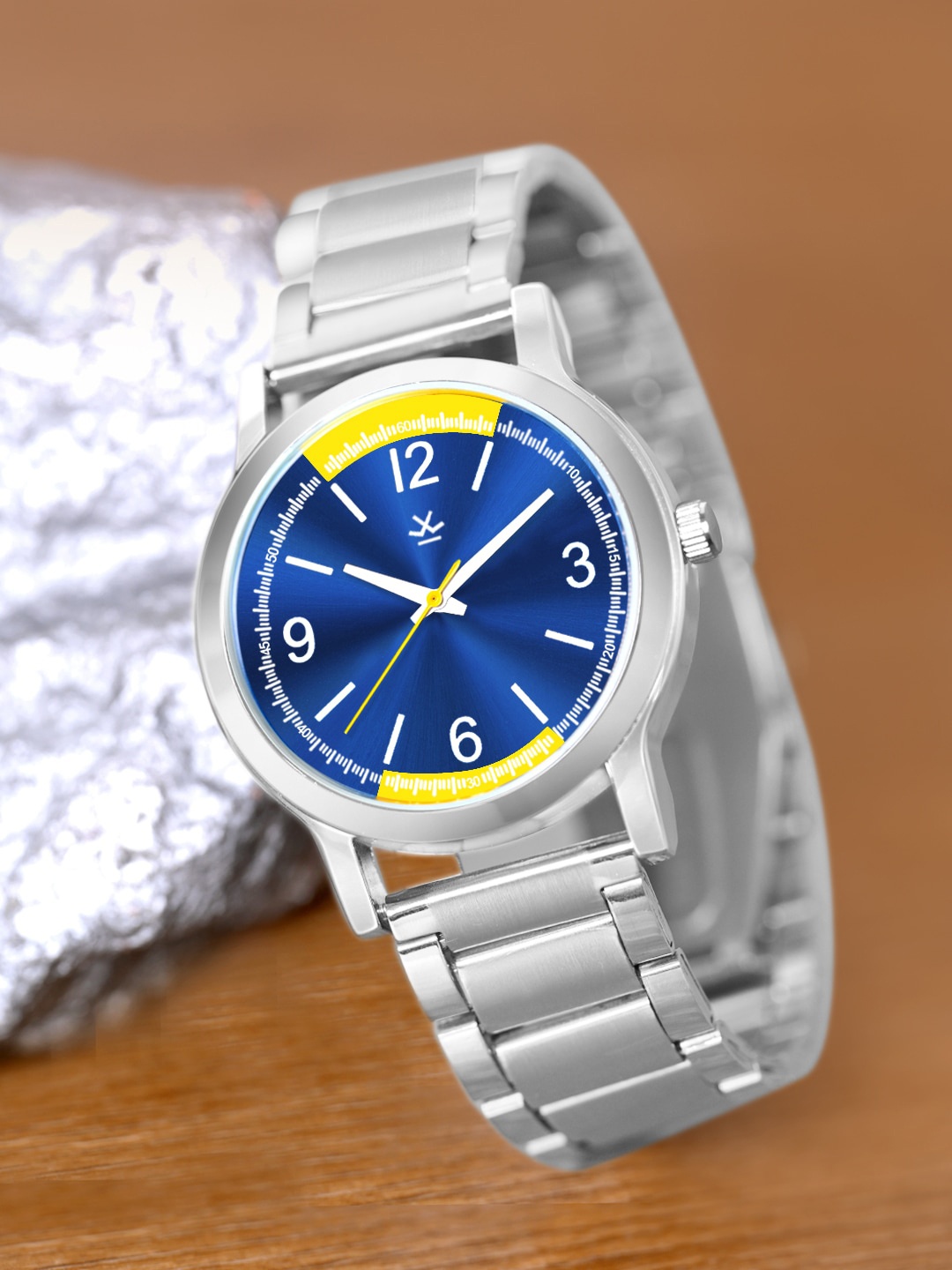 WROGN Men Dial & Stainless Steel Bracelet Style Straps Analogue Watch HOBWRG-24-0416, Blue
WROGN Men Dial & Stainless Steel Bracelet Style Straps Analogue Watch HOBWRG-24-0416, Blue