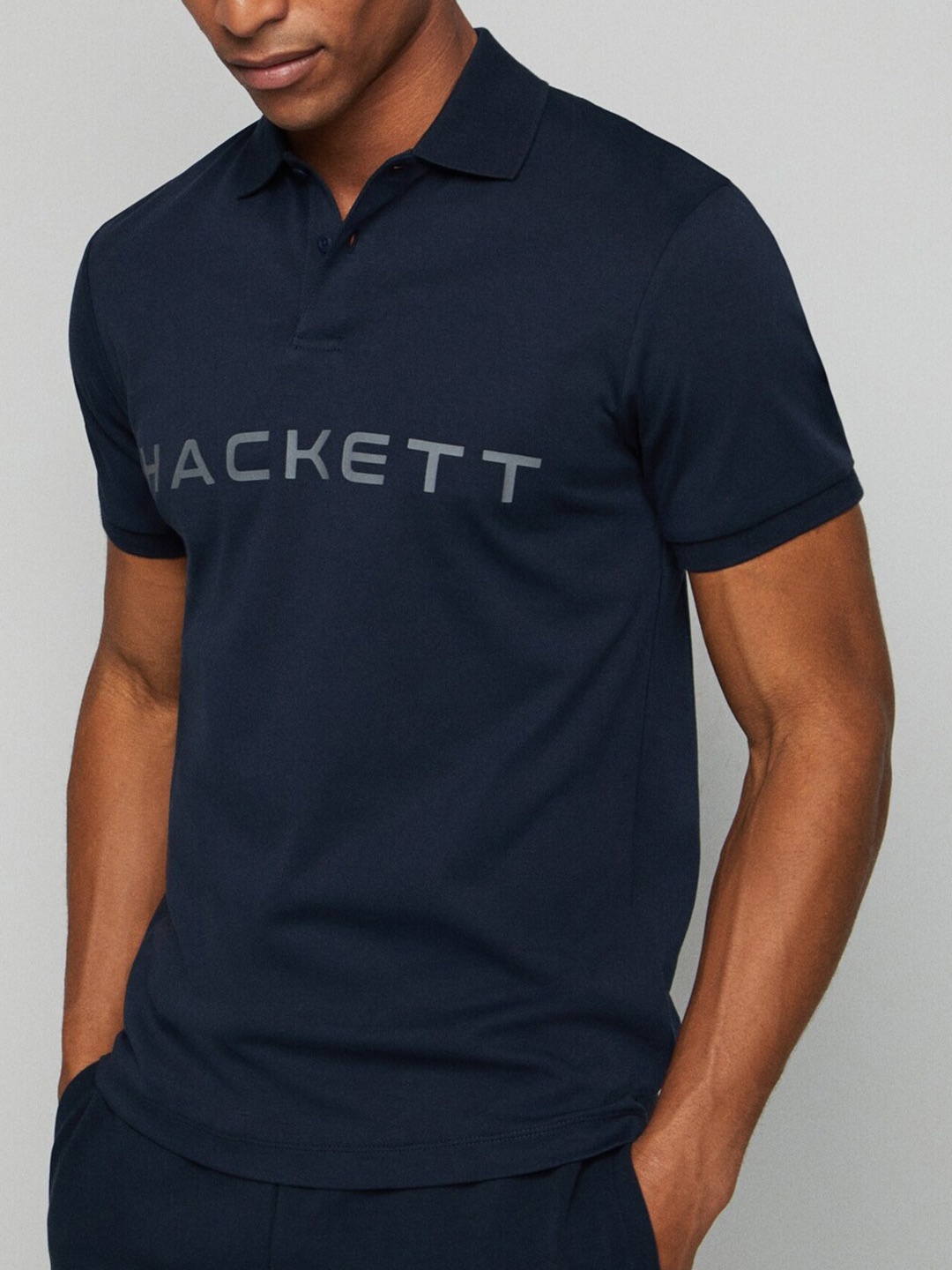 HACKETT LONDON Typography Printed Polo Collar Short Sleeves Cotton Casual T-shirt, Navy blue
HACKETT LONDON Typography Printed Polo Collar Short Sleeves Cotton Casual T-shirt, Navy blue