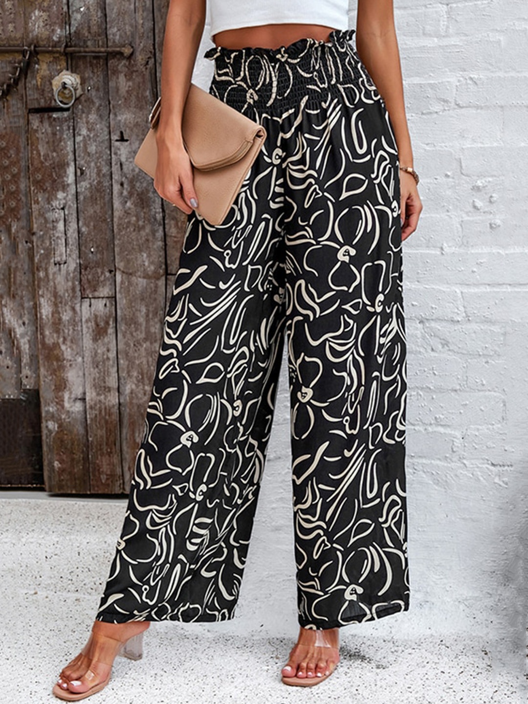StyleCast x Revolte Animal Printed Loose Fit High-Rise Easy Wash Trousers, Black
StyleCast x Revolte Animal Printed Loose Fit High-Rise Easy Wash Trousers, Black
