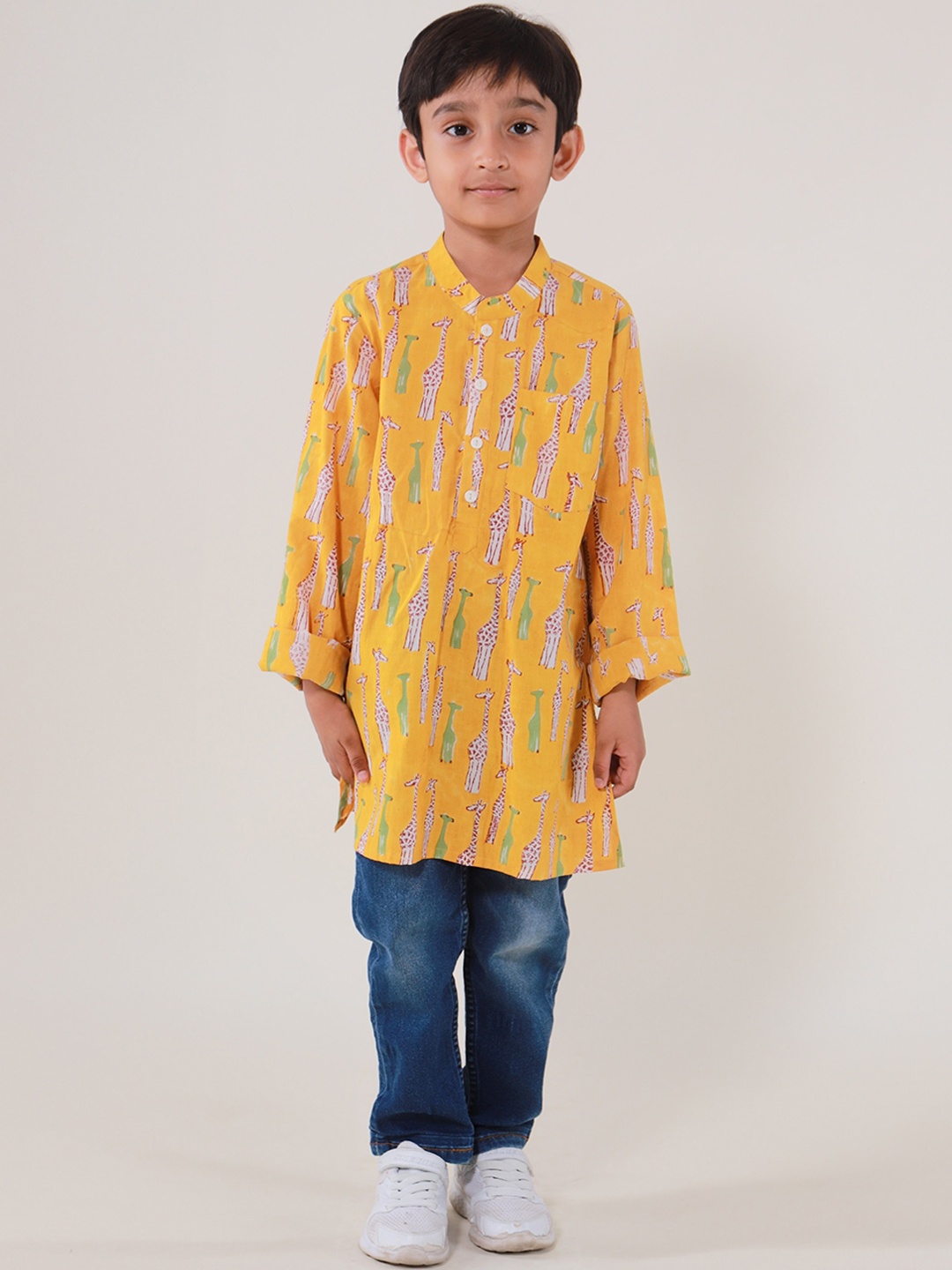 My Little Lambs Boys Ethnic Motifs Printed Mandarin Collar Long Sleeves Cotton Kurta, Yellow
My Little Lambs Boys Ethnic Motifs Printed Mandarin Collar Long Sleeves Cotton Kurta, Yellow