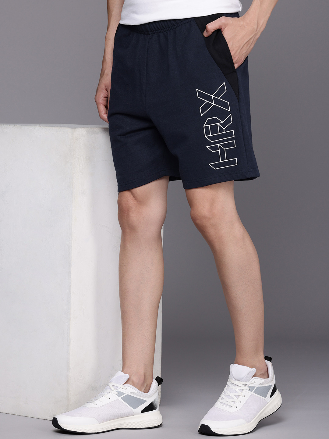 HRX by Hrithik Roshan Men Lifestyle Typography Printed Shorts, Navy blue
HRX by Hrithik Roshan Men Lifestyle Typography Printed Shorts, Navy blue