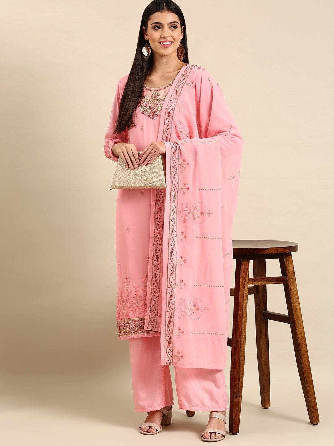 KALINI Floral Embroidered Regular Embellished Silk Georgette Kurta With Trousers & Dupatta, Pink
KALINI Floral Embroidered Regular Embellished Silk Georgette Kurta With Trousers & Dupatta, Pink