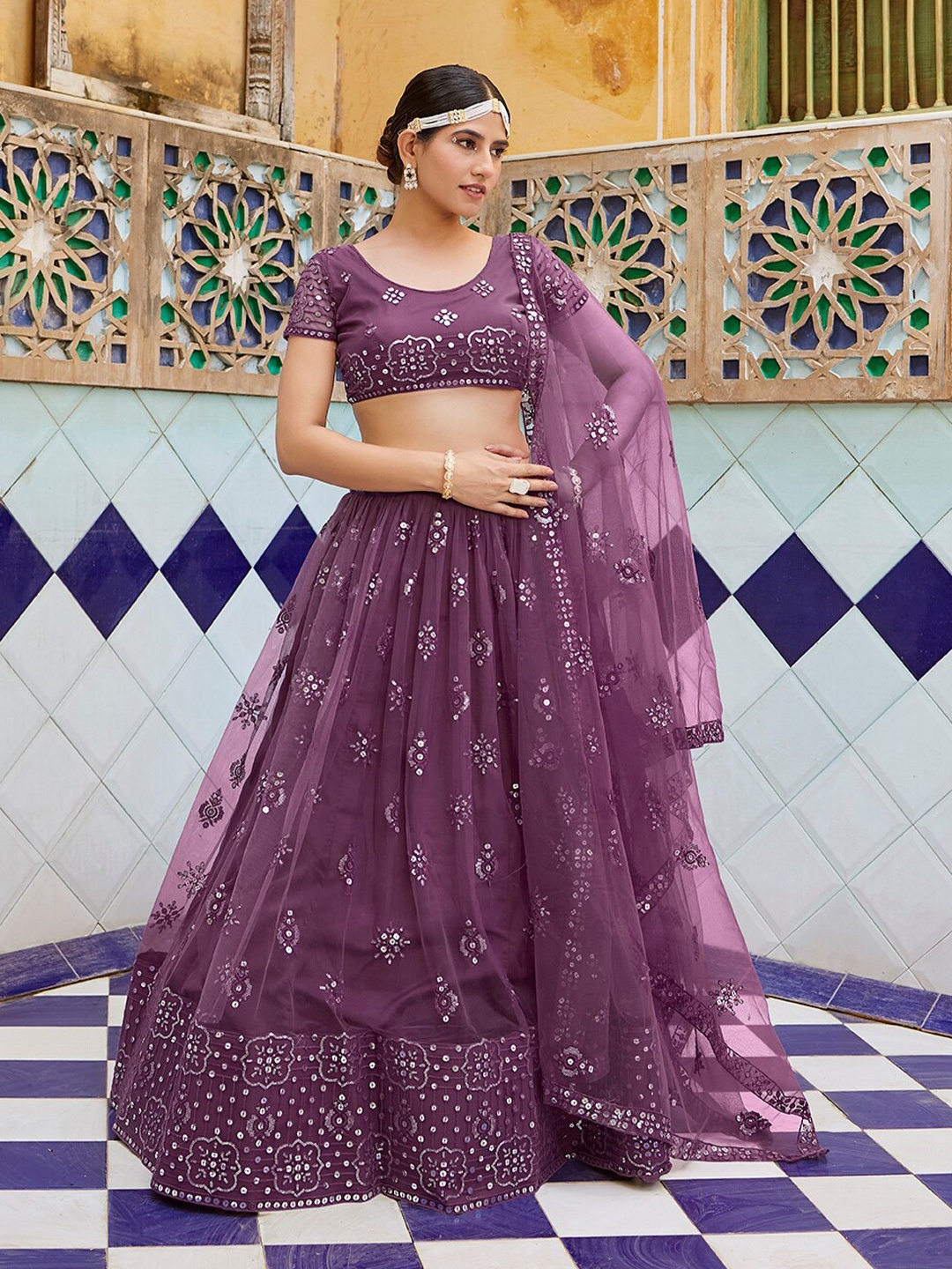 SHOPGARB Embroidered Sequinned Semi-Stitched Lehenga & Unstitched Blouse With Dupatta, Mauve
SHOPGARB Embroidered Sequinned Semi-Stitched Lehenga & Unstitched Blouse With Dupatta, Mauve