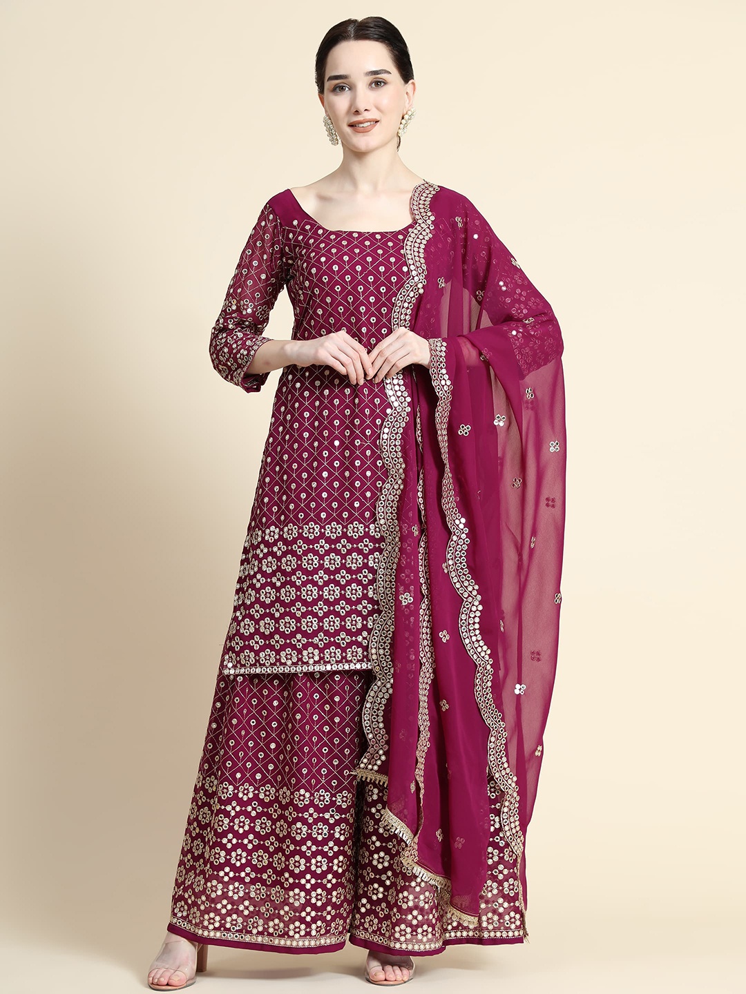 Rujave Round Neck Ethnic Motifs Embroidered Mirror Work Kurta with Palazzos & Dupatta, Burgundy
Rujave Round Neck Ethnic Motifs Embroidered Mirror Work Kurta with Palazzos & Dupatta, Burgundy